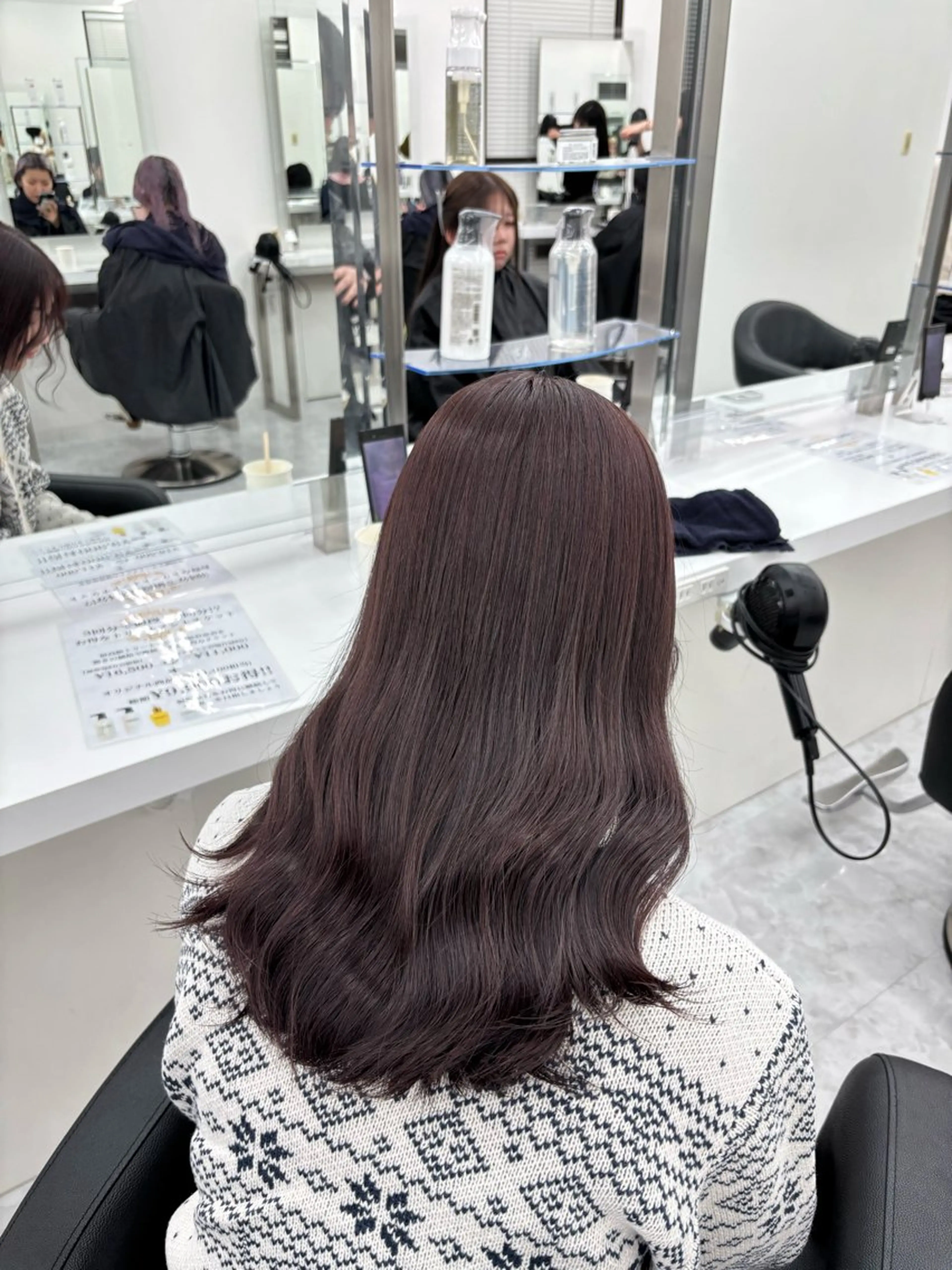 セミロング カラー ヘアカラー ヘッドスパ ヘアセット 透明感ハイトーン☁️ 斗和🫧天神のヘアスタイル