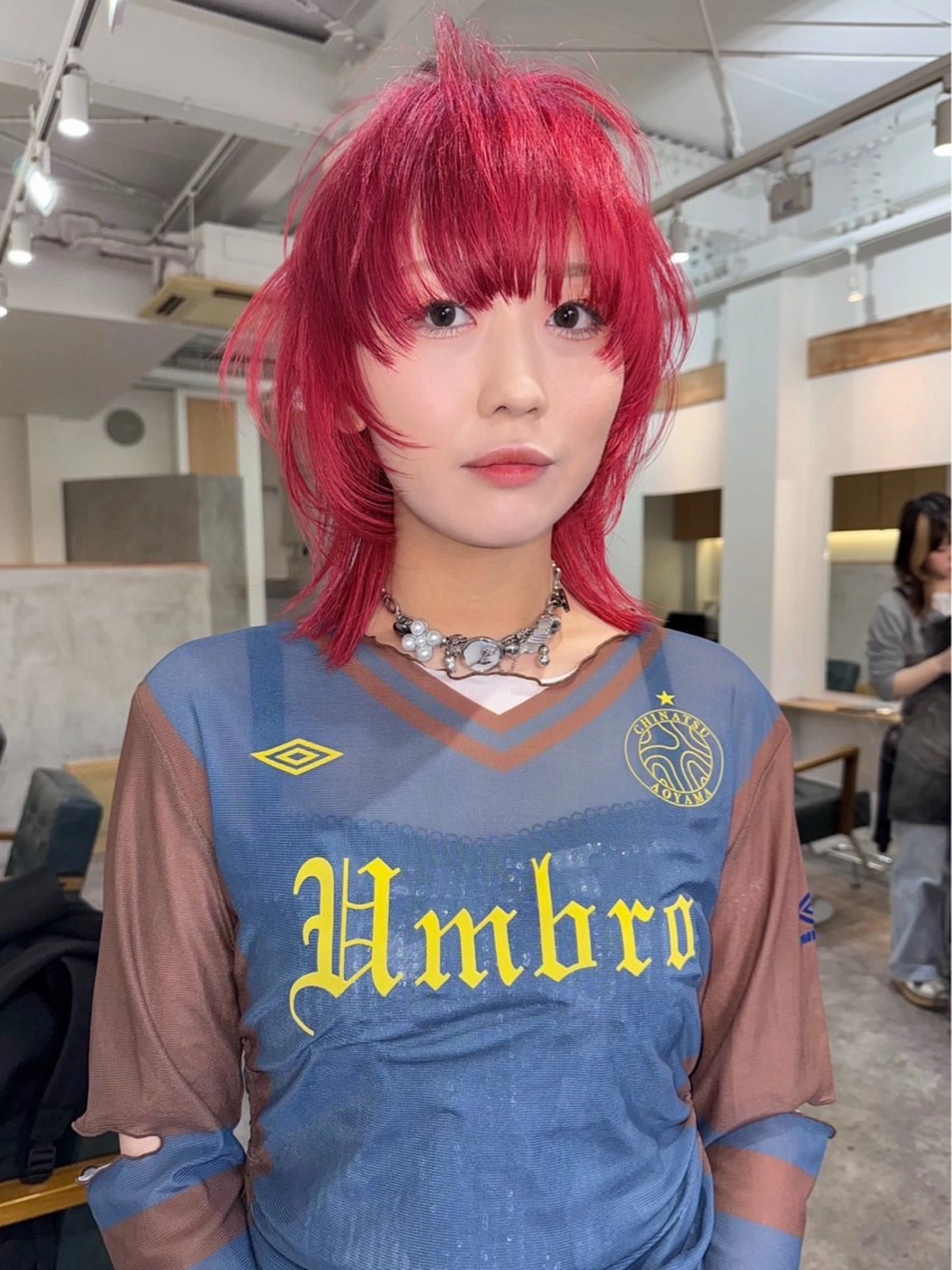 ミディアム カラー ヘアアレンジ デザインカット カット ヘアカラー トリートメント 丸山渉/パーマ エフェクトブリーチのヘアスタイル