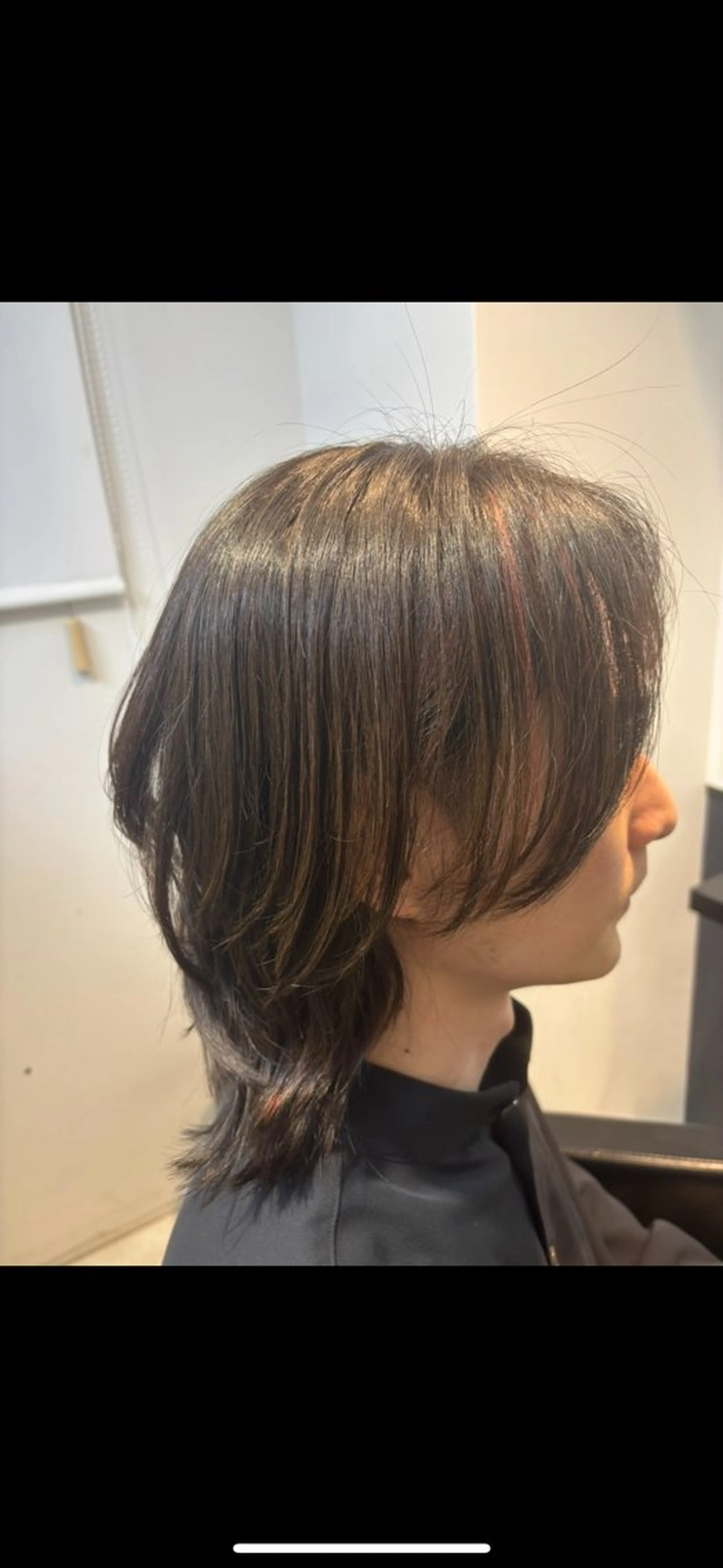 ロング カラー メンズ メンズウルフカット ボルドーカラー ルビー ロング ウルフカット e i🪼のヘアスタイル