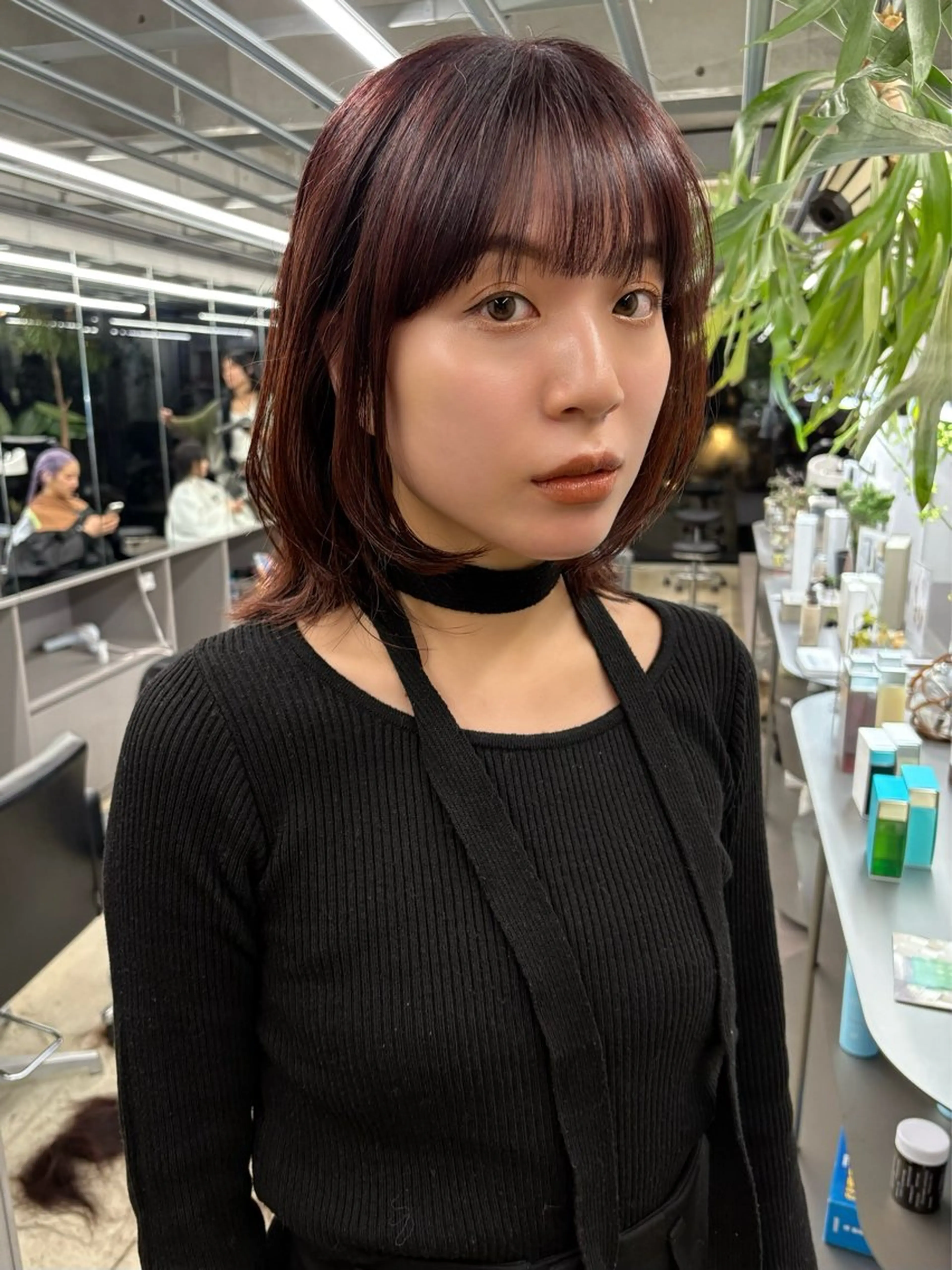 ミディアム カラー 顔まわりレイヤー レイヤーカット カット トリートメント 似合わせカット レイヤーボブウルフのヘアスタイル