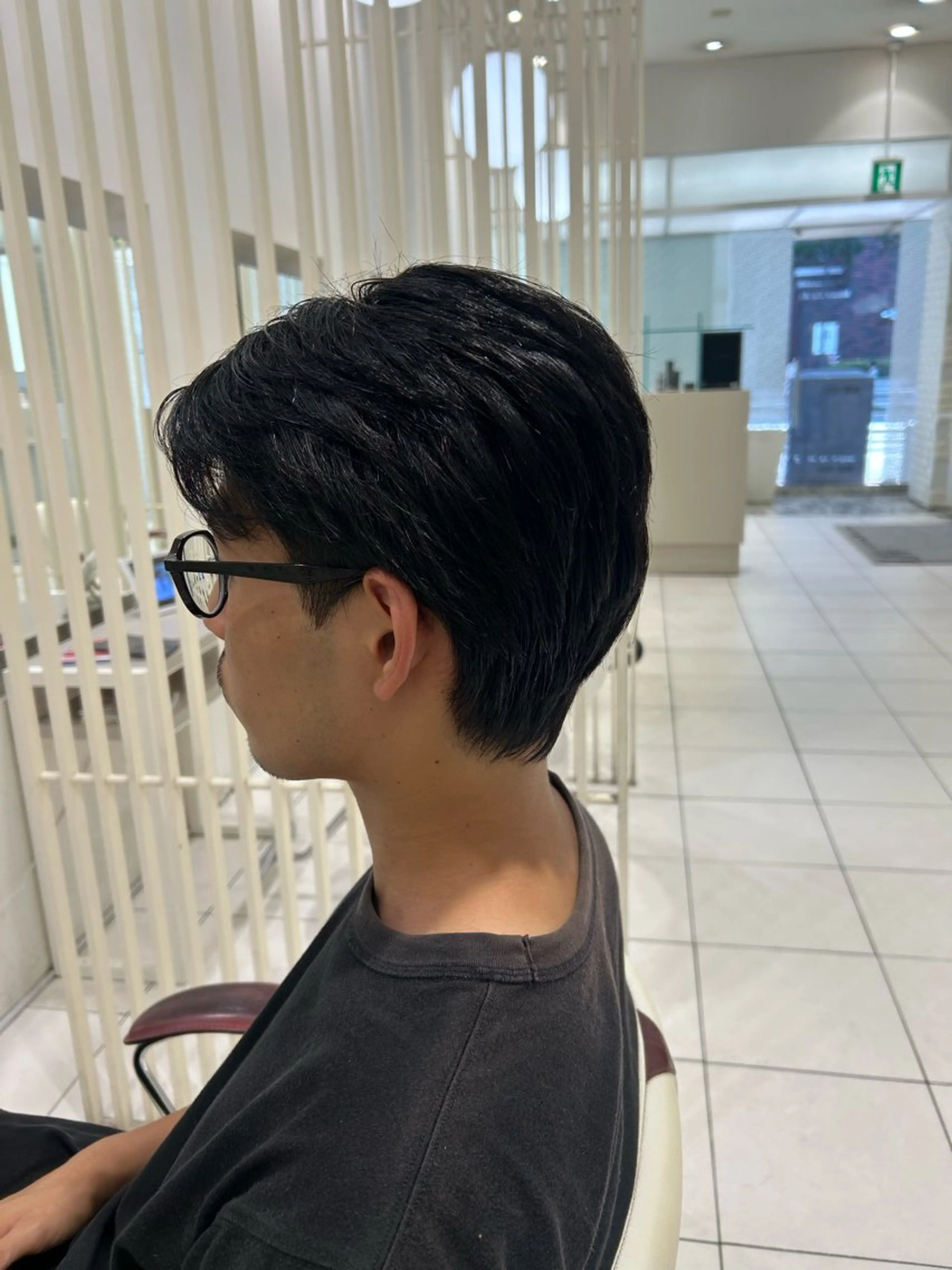 メンズ Earth市ヶ谷店所属・艶カラー特化美容師 ✂️✨️REIA✨️のヘアスタイル