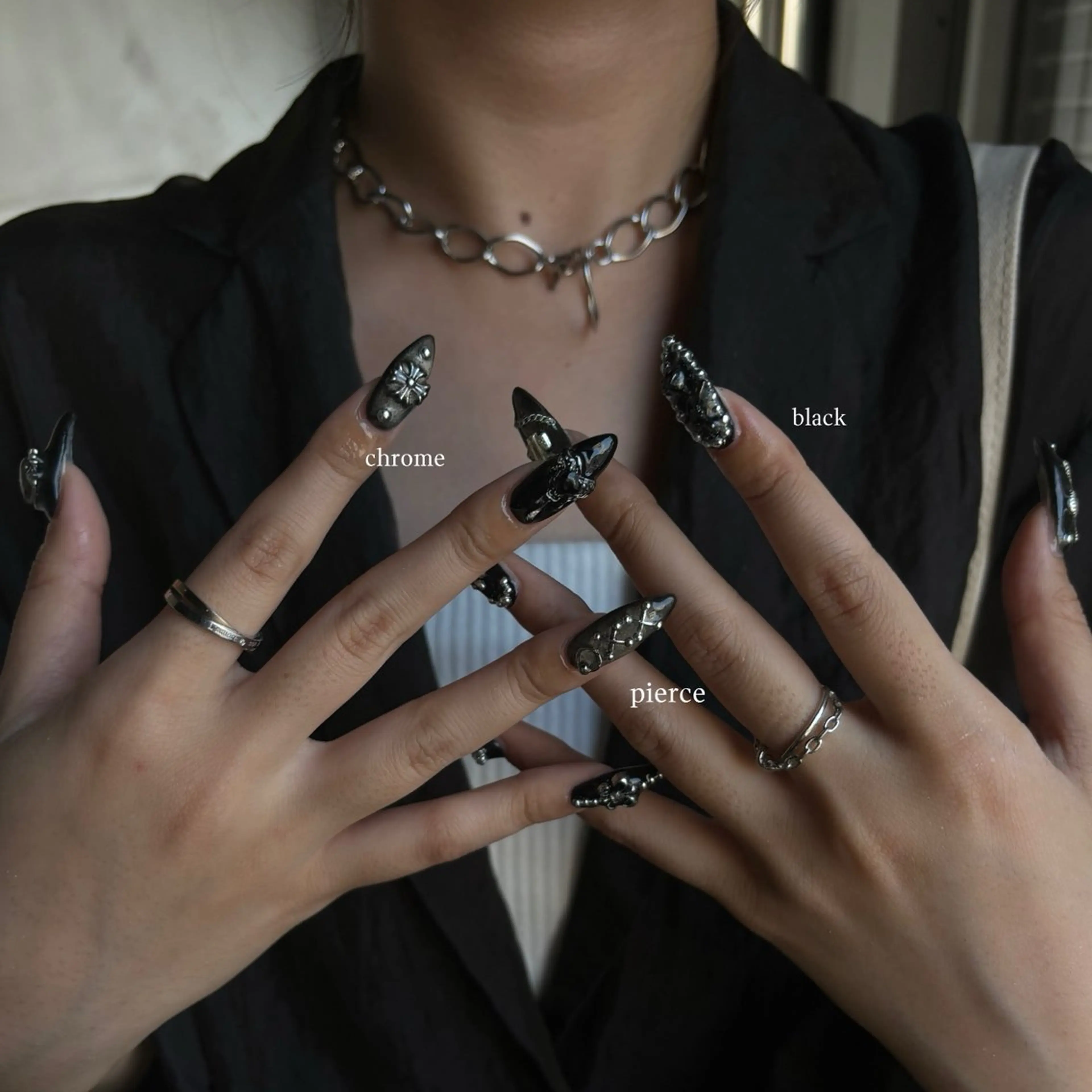 ネイル AYANO / BINELのネイルデザイン