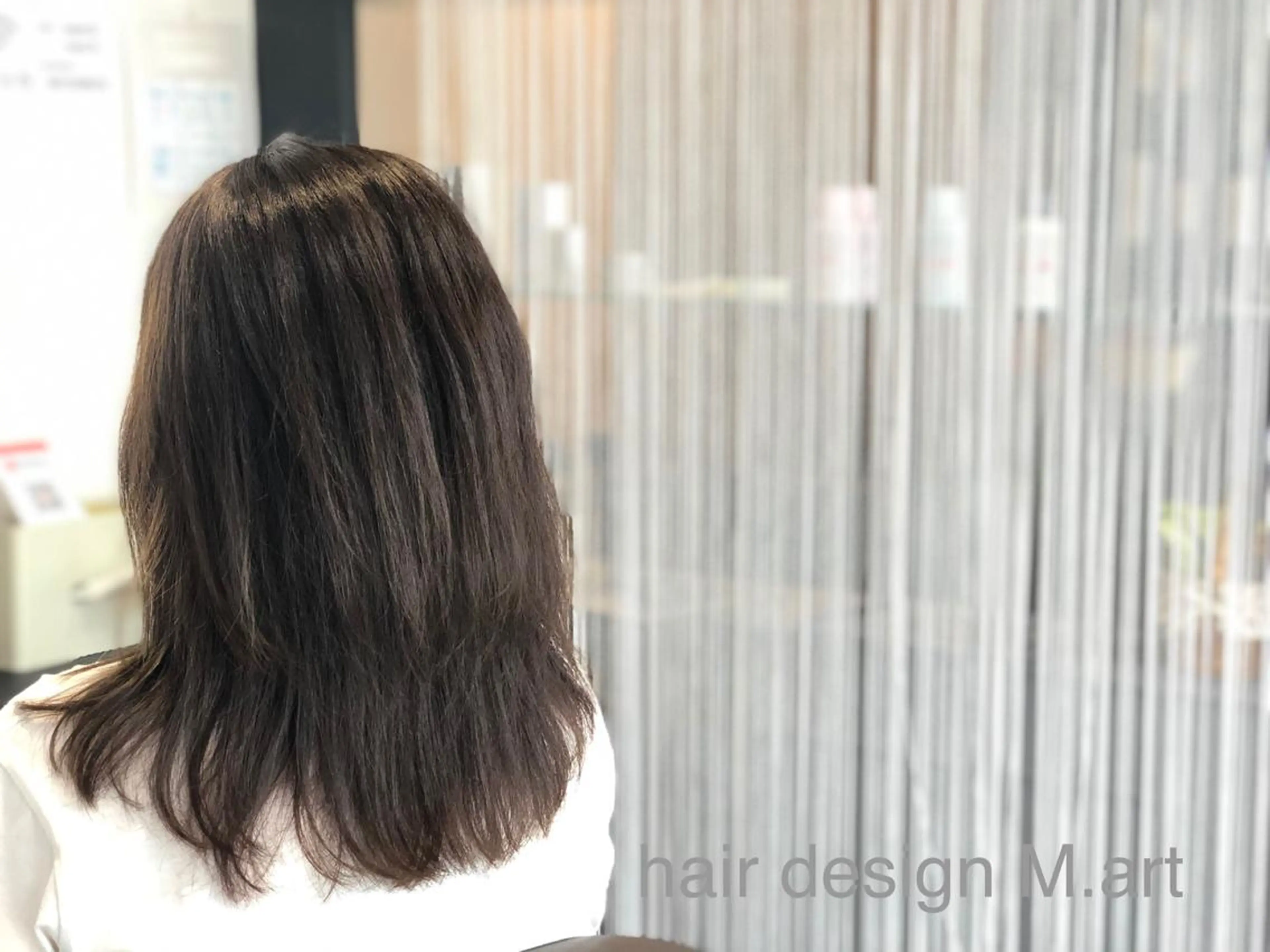 セミロング カラー カット ヘアカラー 若泉 真梨のヘアスタイル