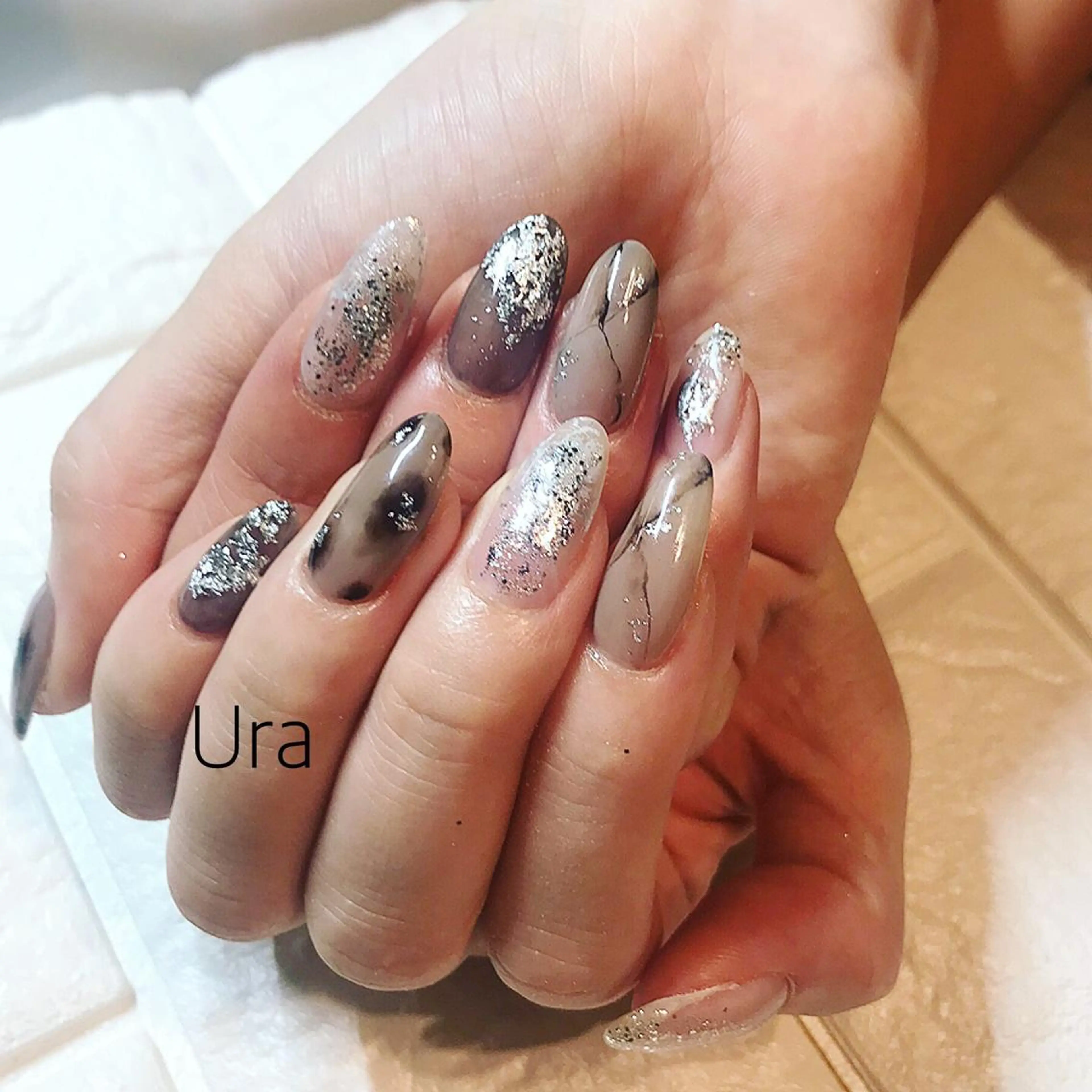 ネイル UrakoNail 《nail》のネイルデザイン