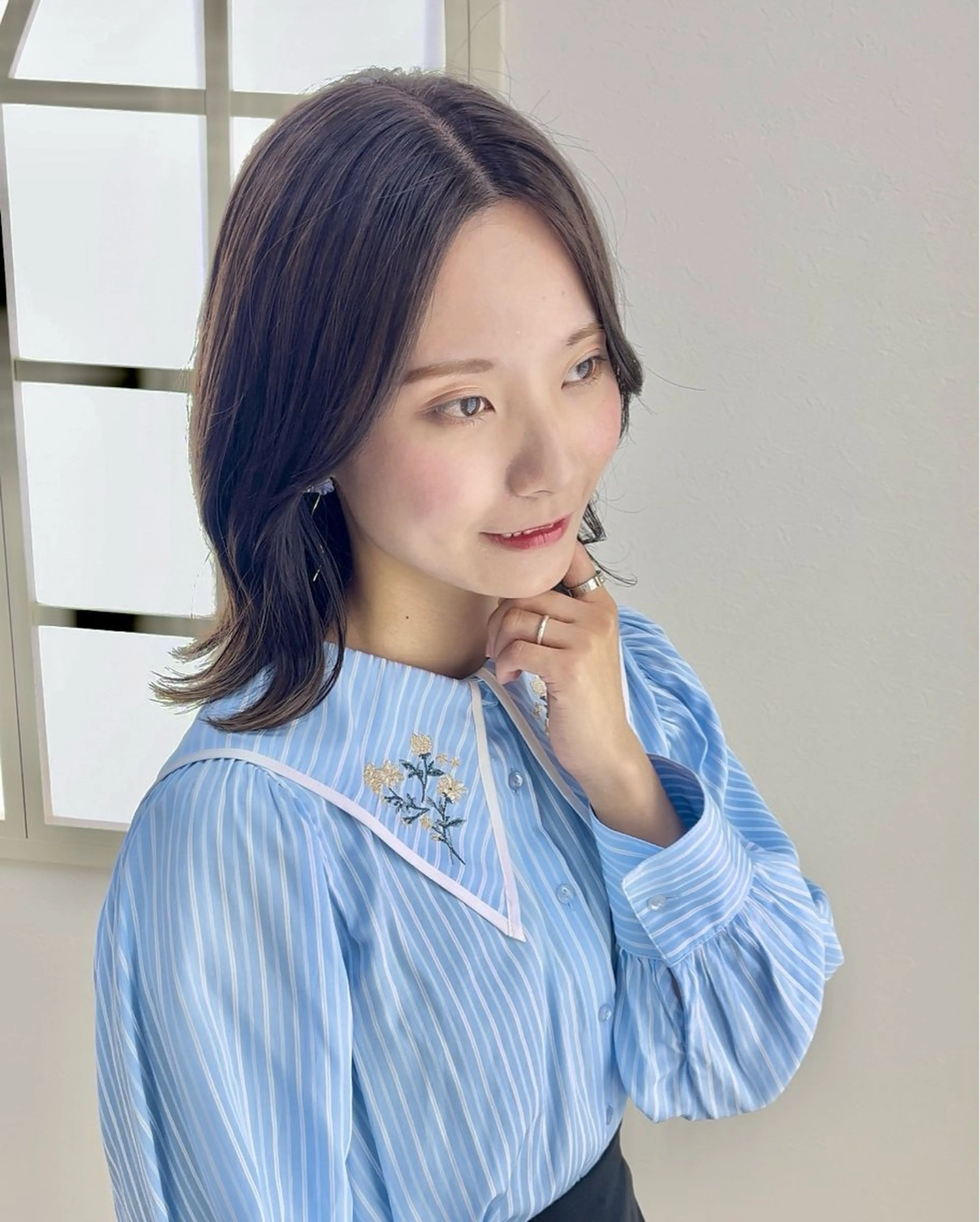 ミディアム カット ヘアカラー トリートメント 伊藤 アユミのヘアスタイル