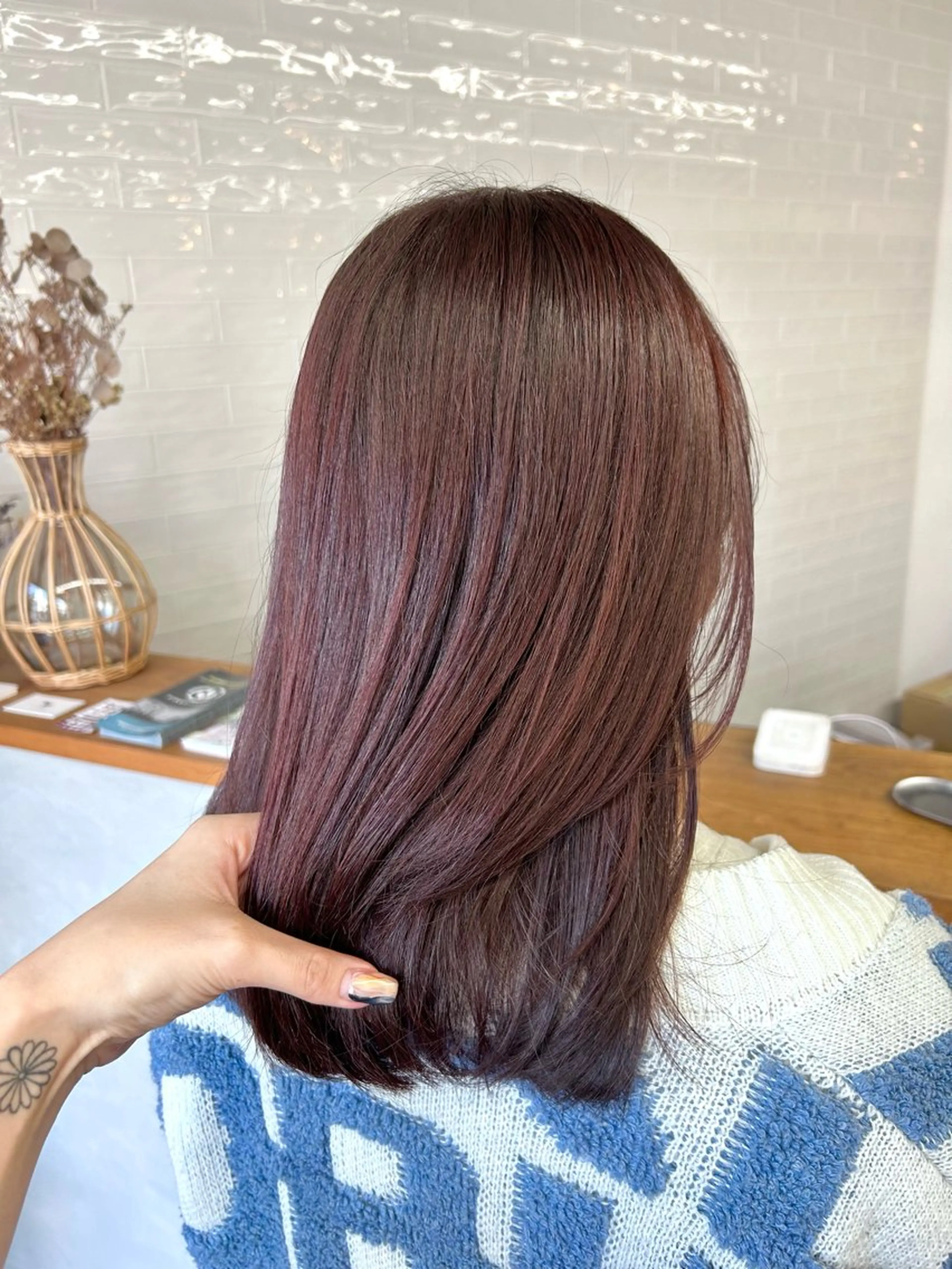 ミディアム カラー ヘアカラー トリートメント sol. ayakaのヘアスタイル