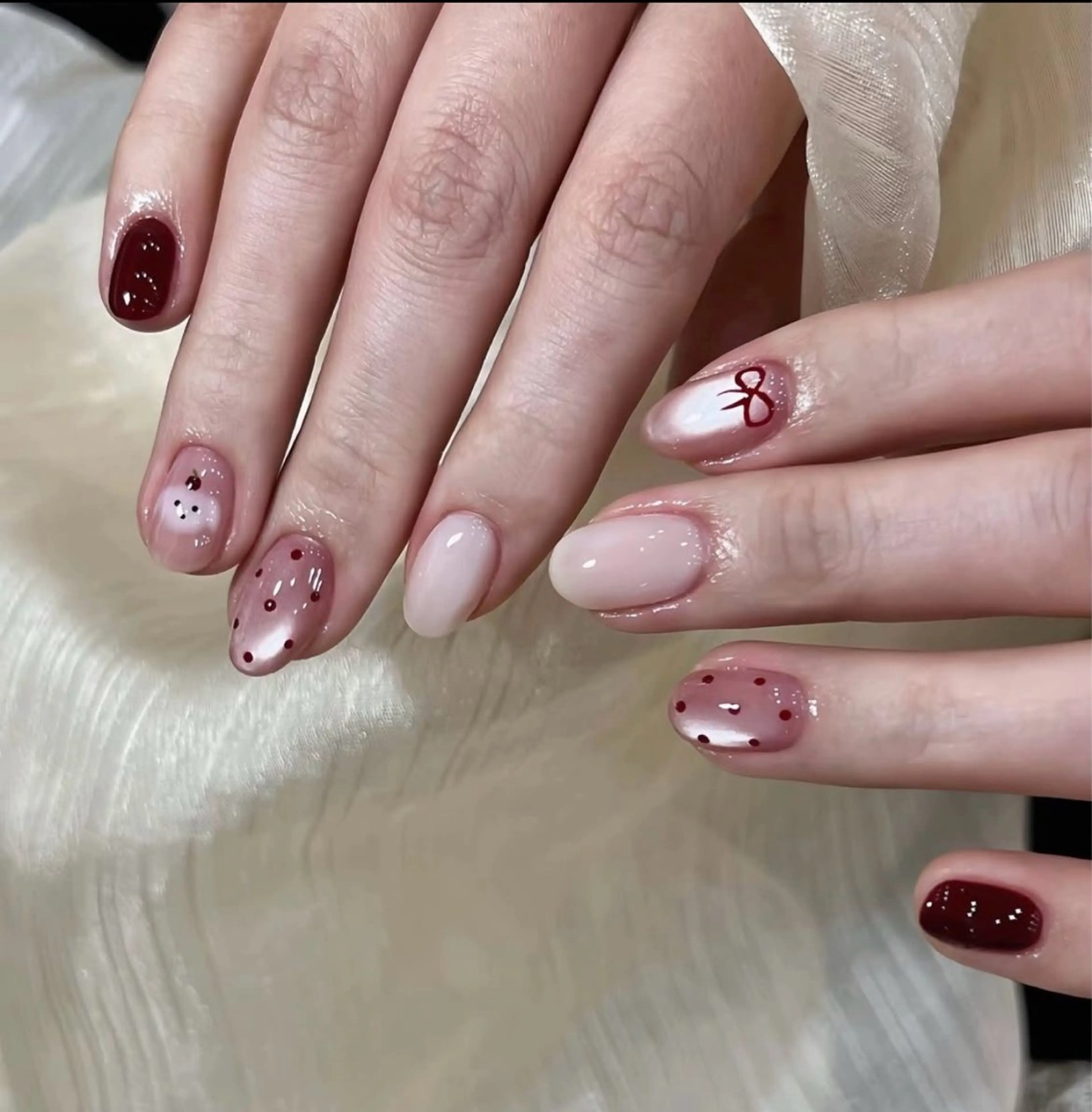 ネイル アートネイル 成人式 ジェルネイル ニュアンスネイル ネイルチップ Kora Nailのネイルデザイン