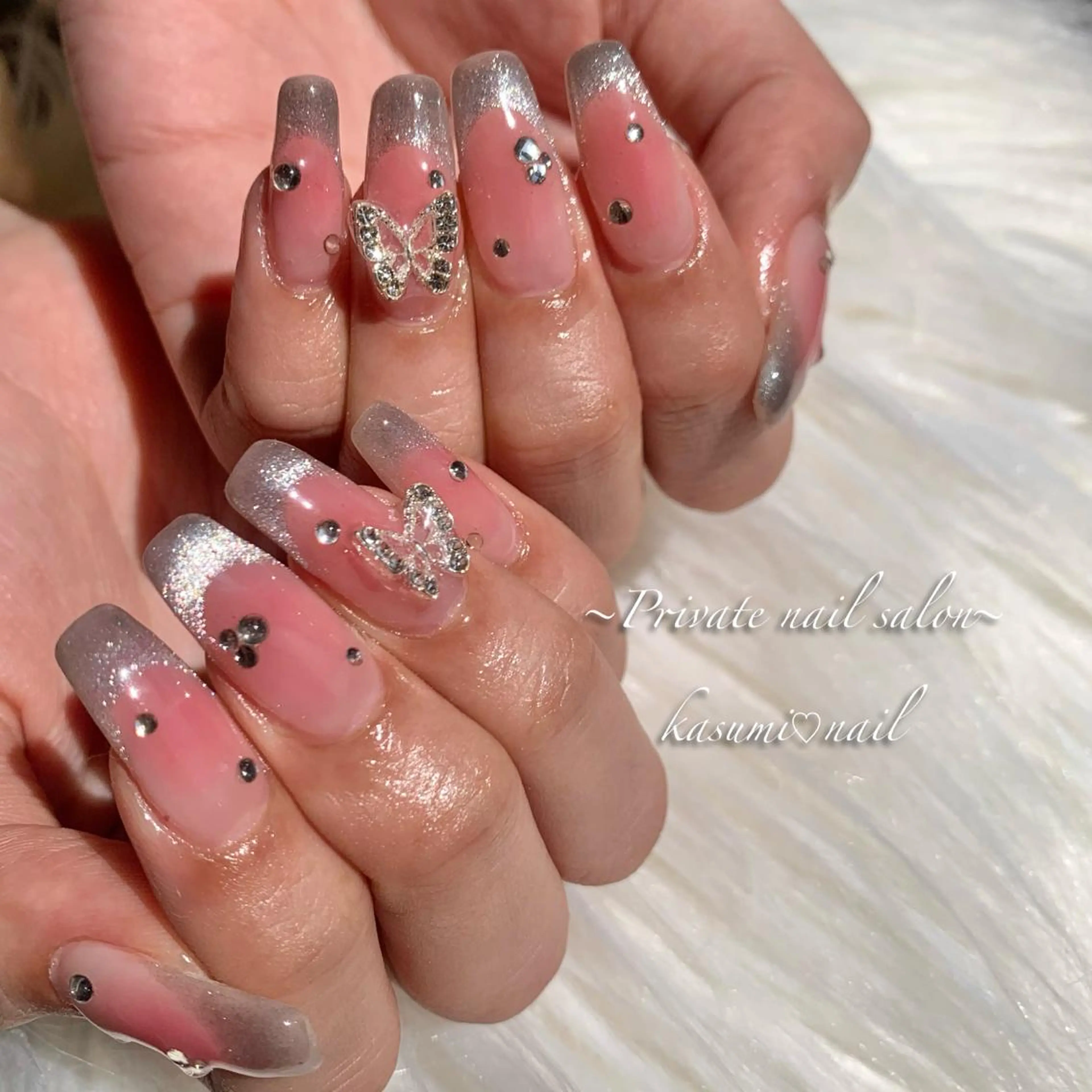 ネイル アートネイル ラメ(グリッター) マグネットネイル ミラーネイル 持ち込み KASUMI♡ Nailのネイルデザイン