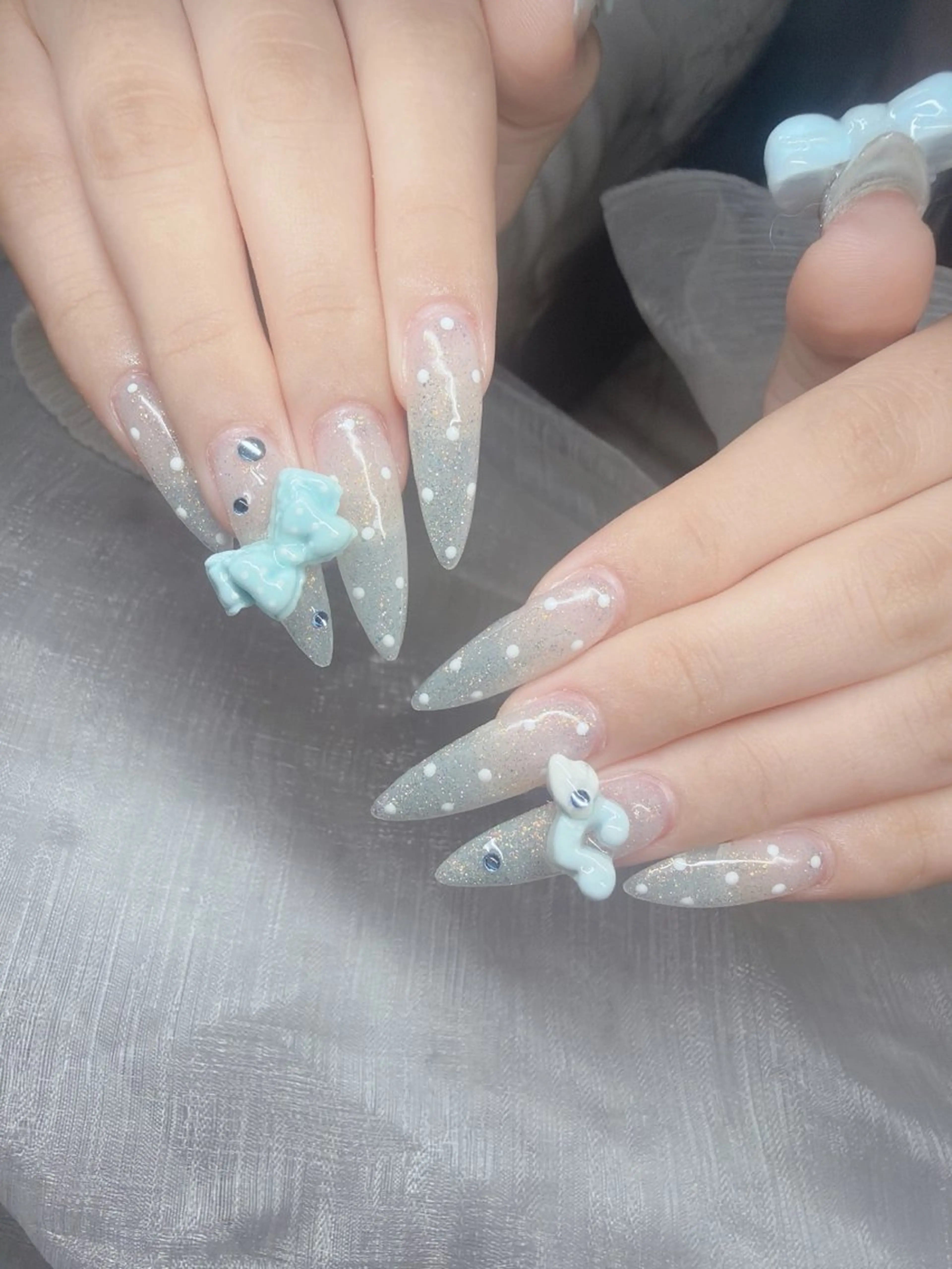 ネイル ハンドネイル Lee Nailsのネイルデザイン