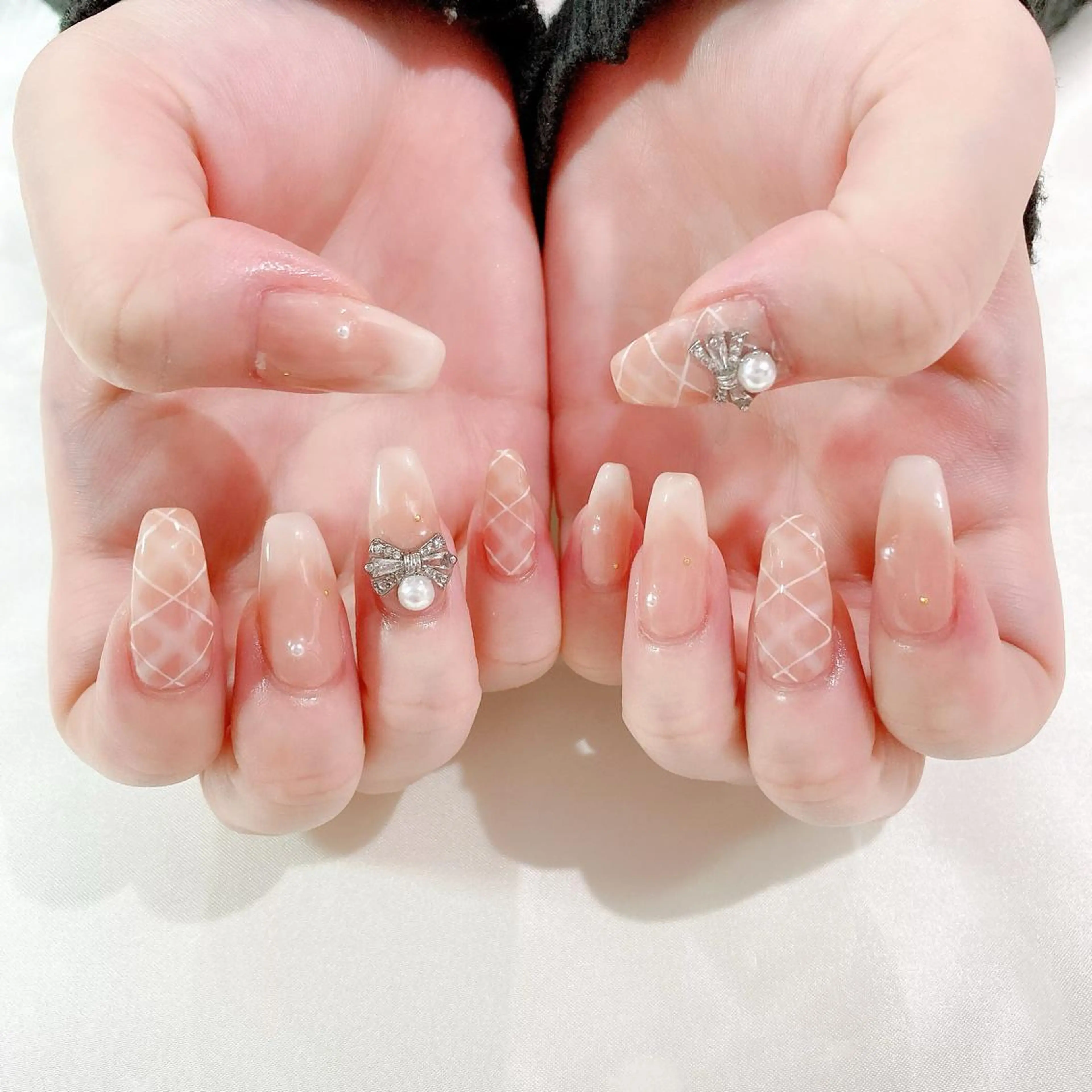 ネイル 入学式 フレンチネイル ジェルネイル キラキラネイル 持ち込み ハンドネイル Nail Kのネイルデザイン