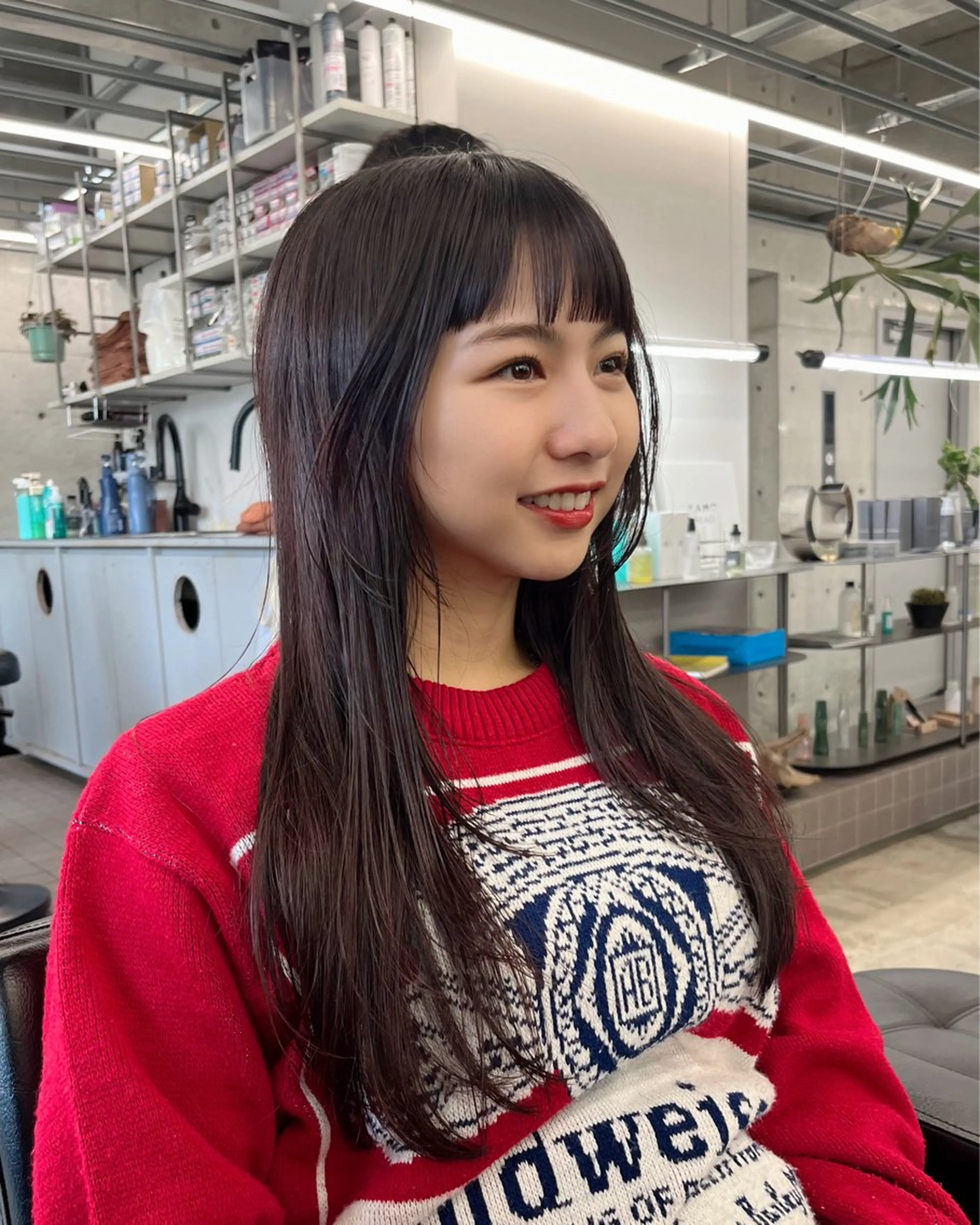 ロング カット ダブルカラー/ ケアブリーチ/クニトのヘアスタイル