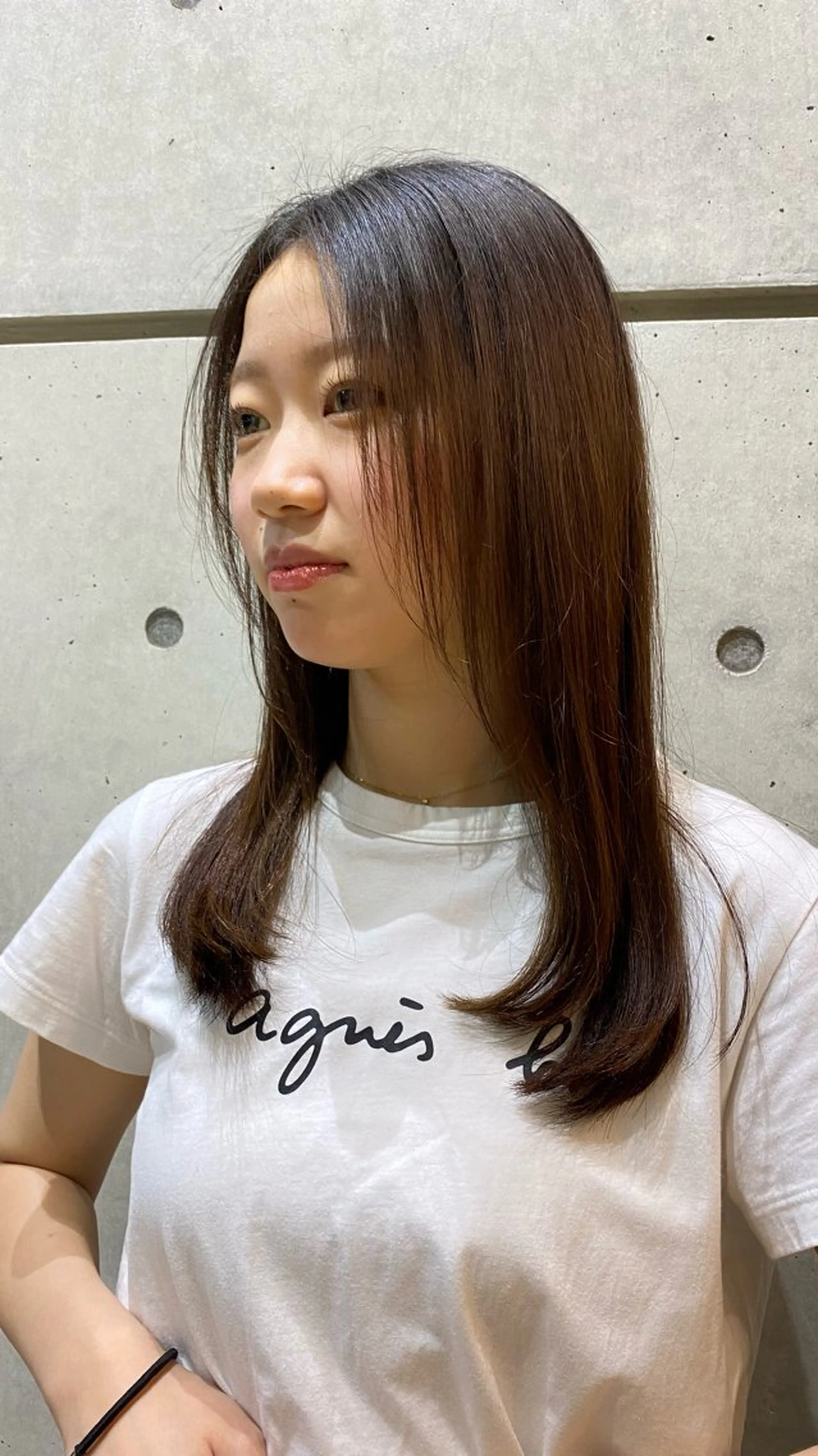 磯谷 朋のヘアスタイル