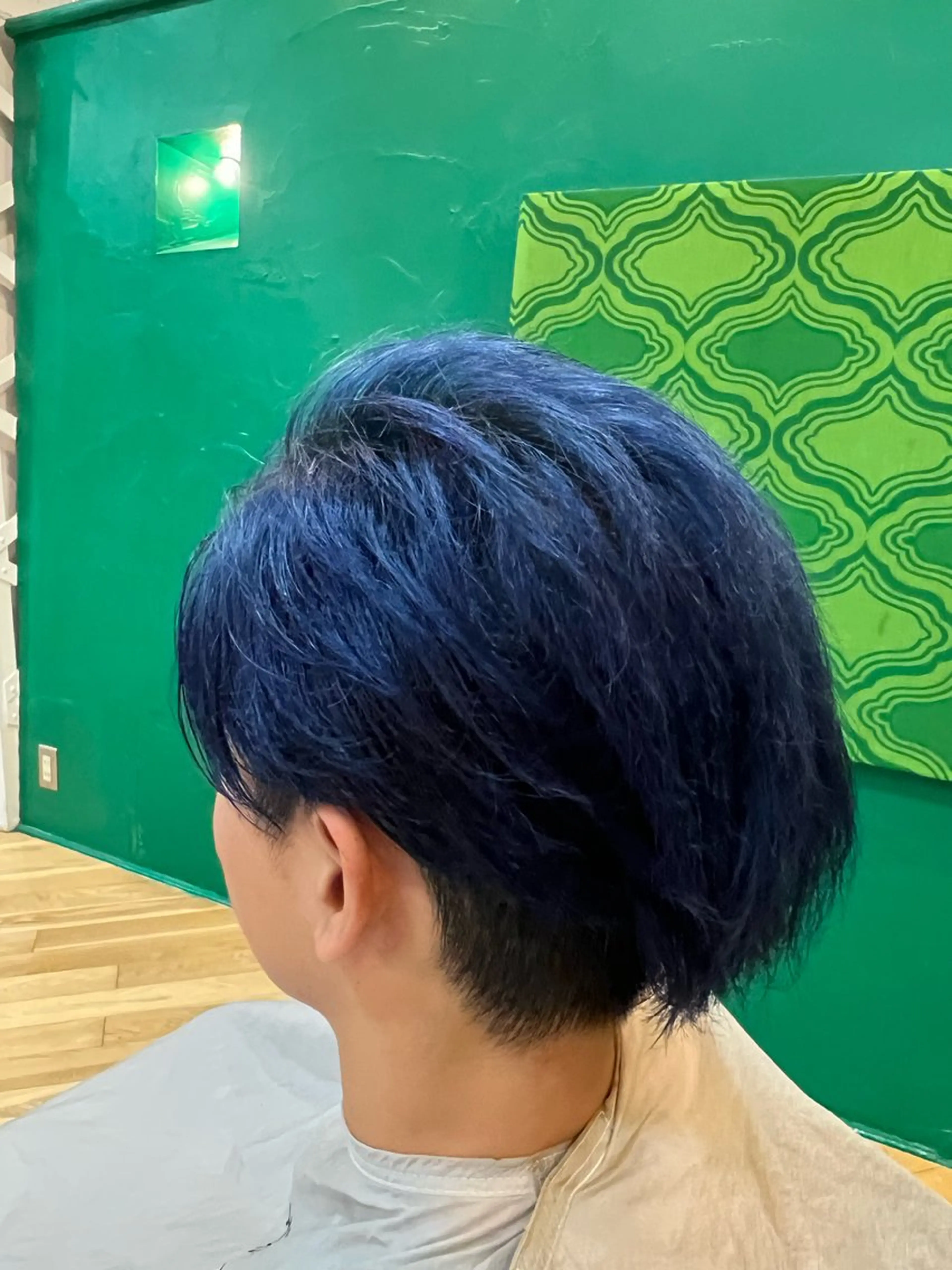 カラー ブリーチ ヘアカラー ウマバ ケンタロウのヘアスタイル