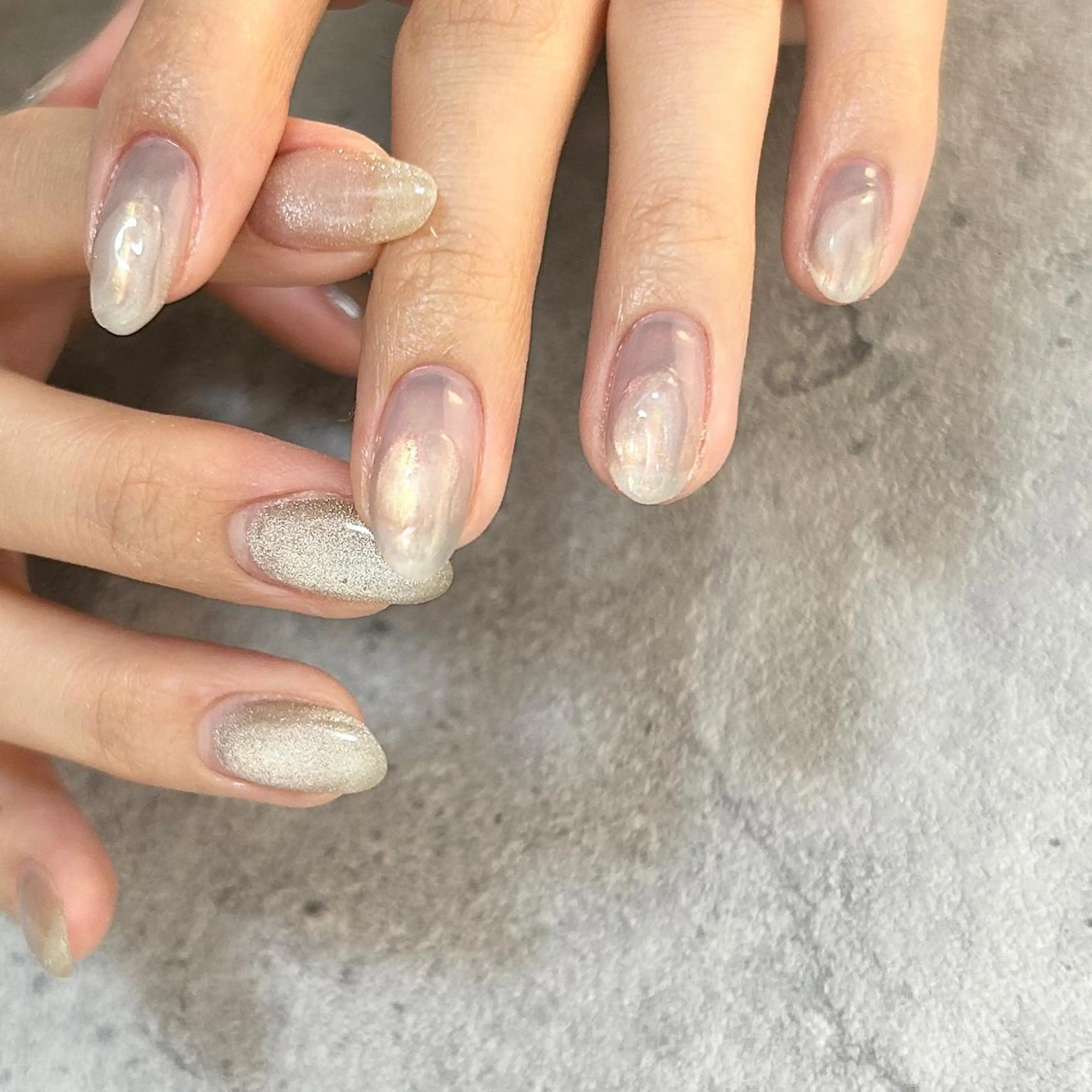 ネイル Ray. ／綺麗目ニュアンスのネイルデザイン