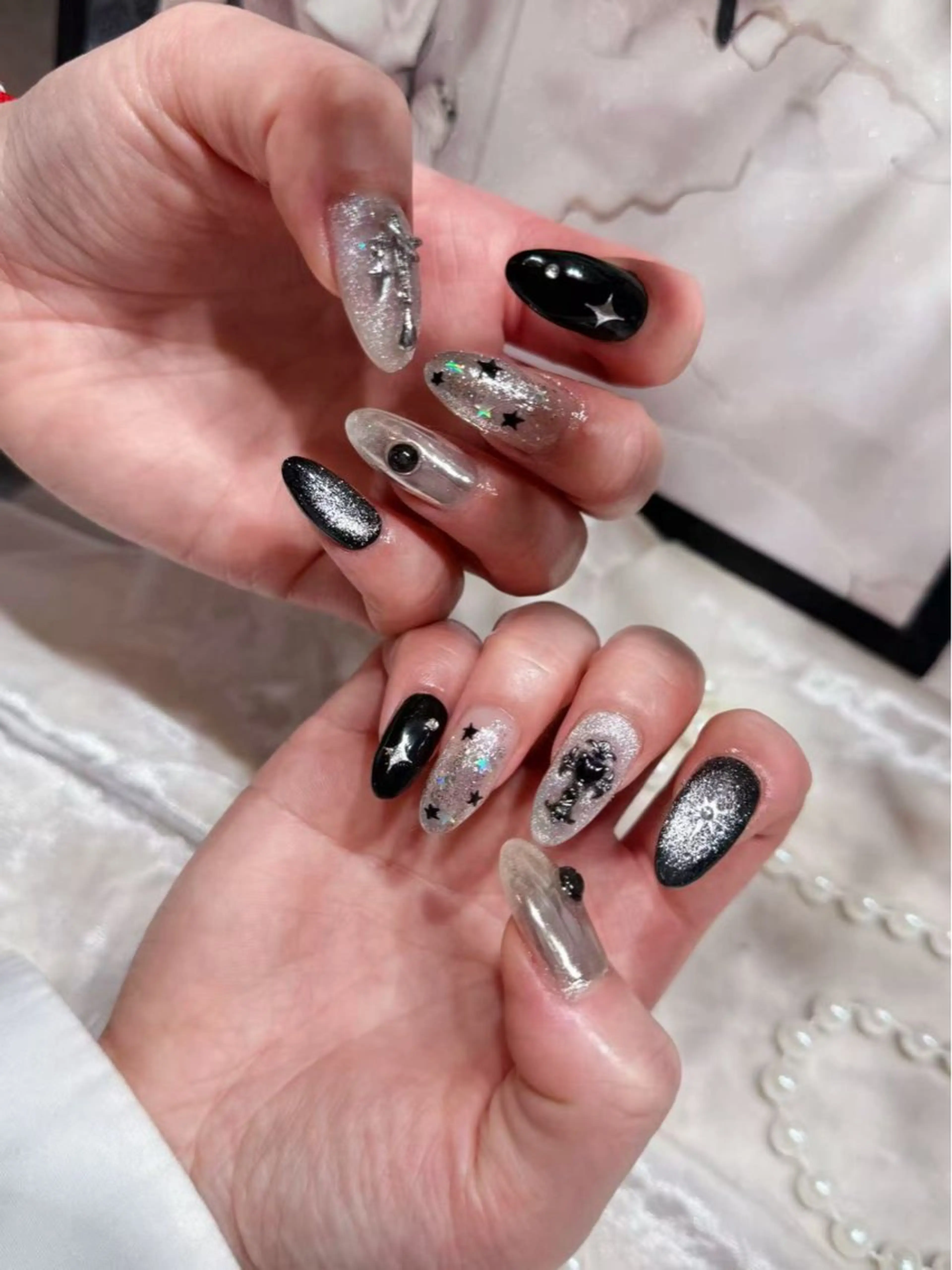 ネイル チークネイル フラッシュネイル ハート キラキラネイル 韓国ネイル Babarla Nailのネイルデザイン