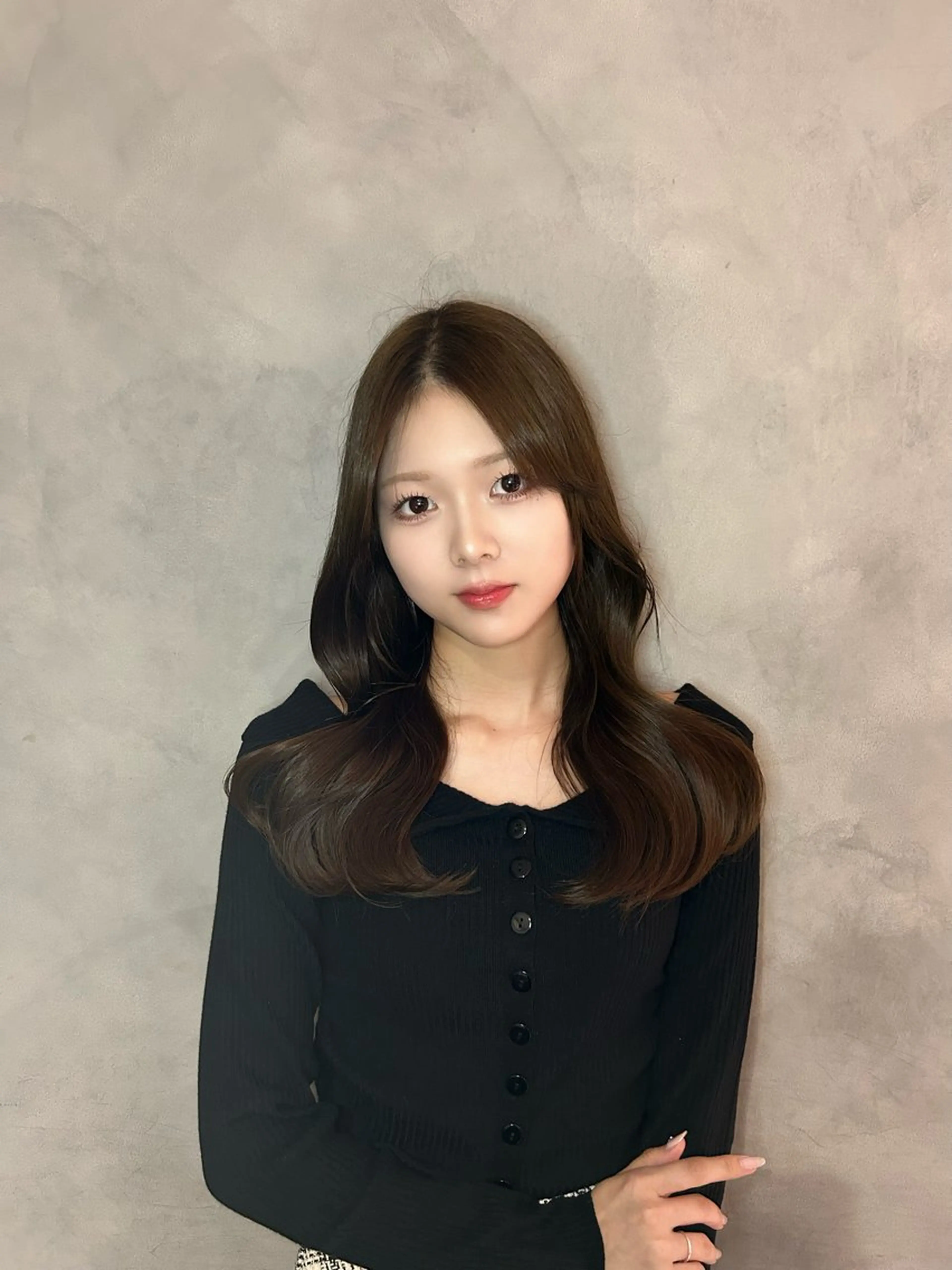 セミロング カット ヘアカラー トリートメント 谷 亜澄のヘアスタイル