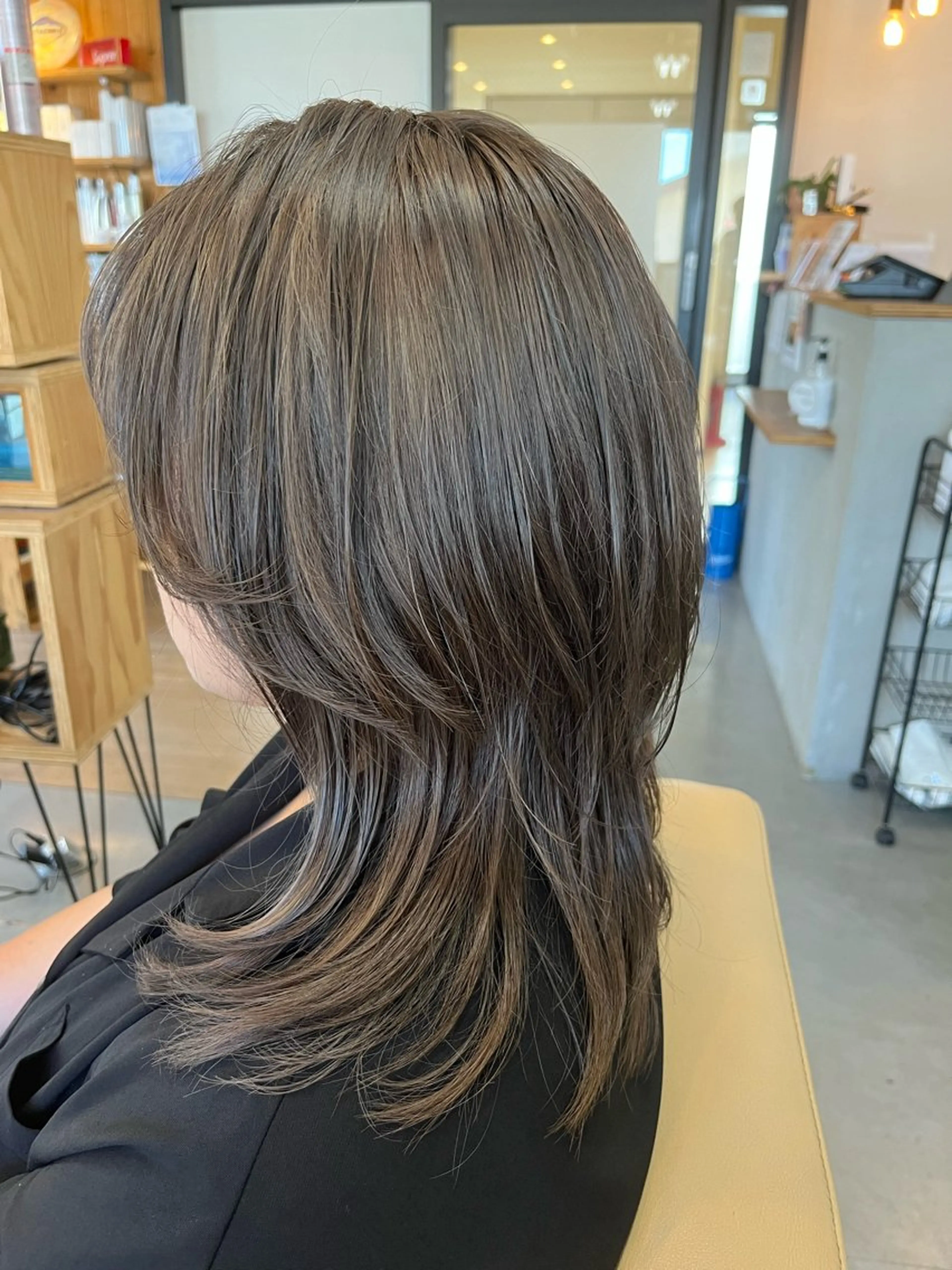 ミディアム カット ヘアカラー JUNO所属・阪神西宮★JUNO 川﨑温子のヘアスタイル