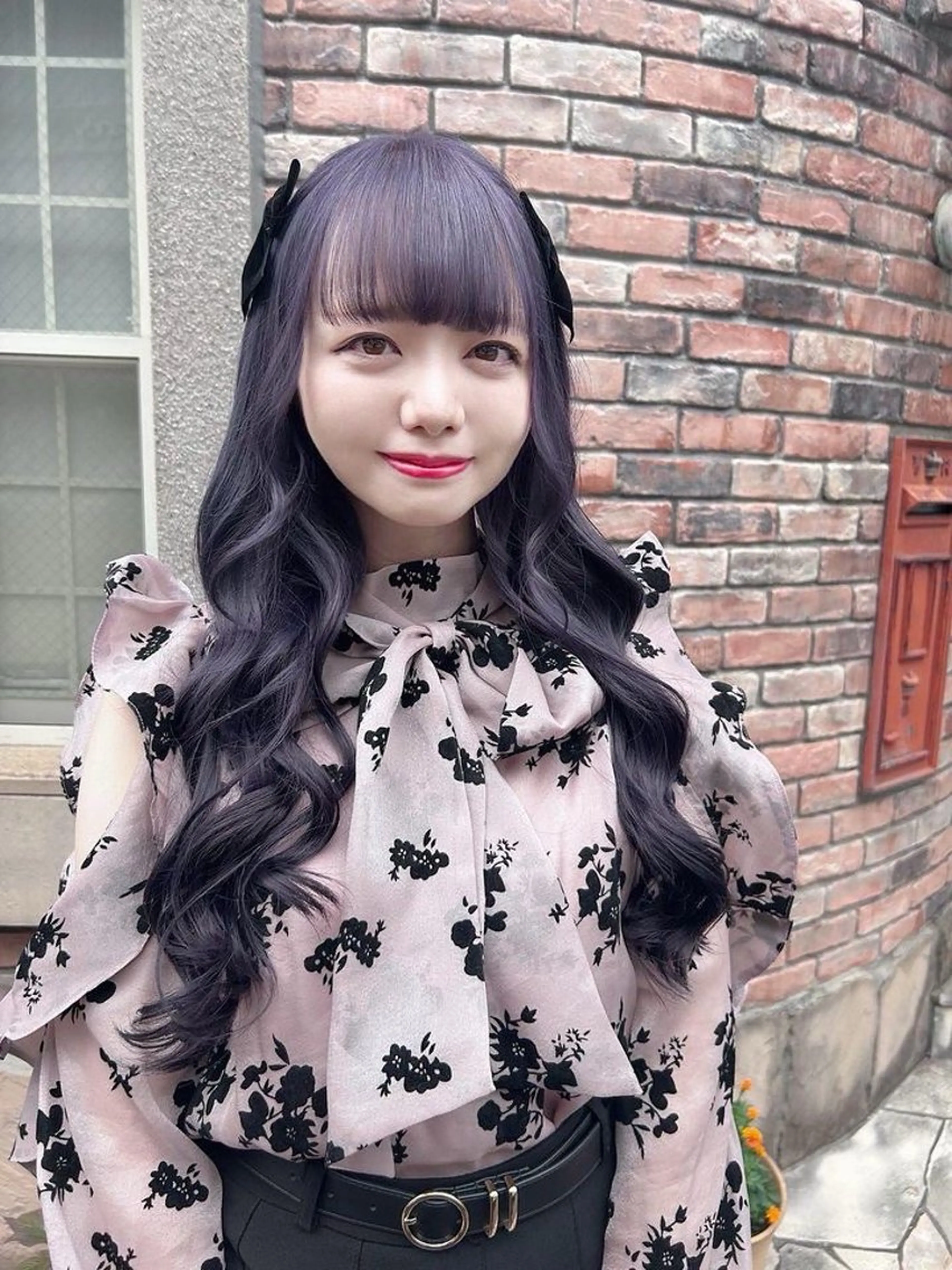 ロング カラー ヘアアレンジ ブリーチ ケアブリーチ ダブルカラー ハイトーンカラー ラベンダーカラー メンズウルフ🐺♡ ピンク♡ヘアメ🎀のヘアスタイル
