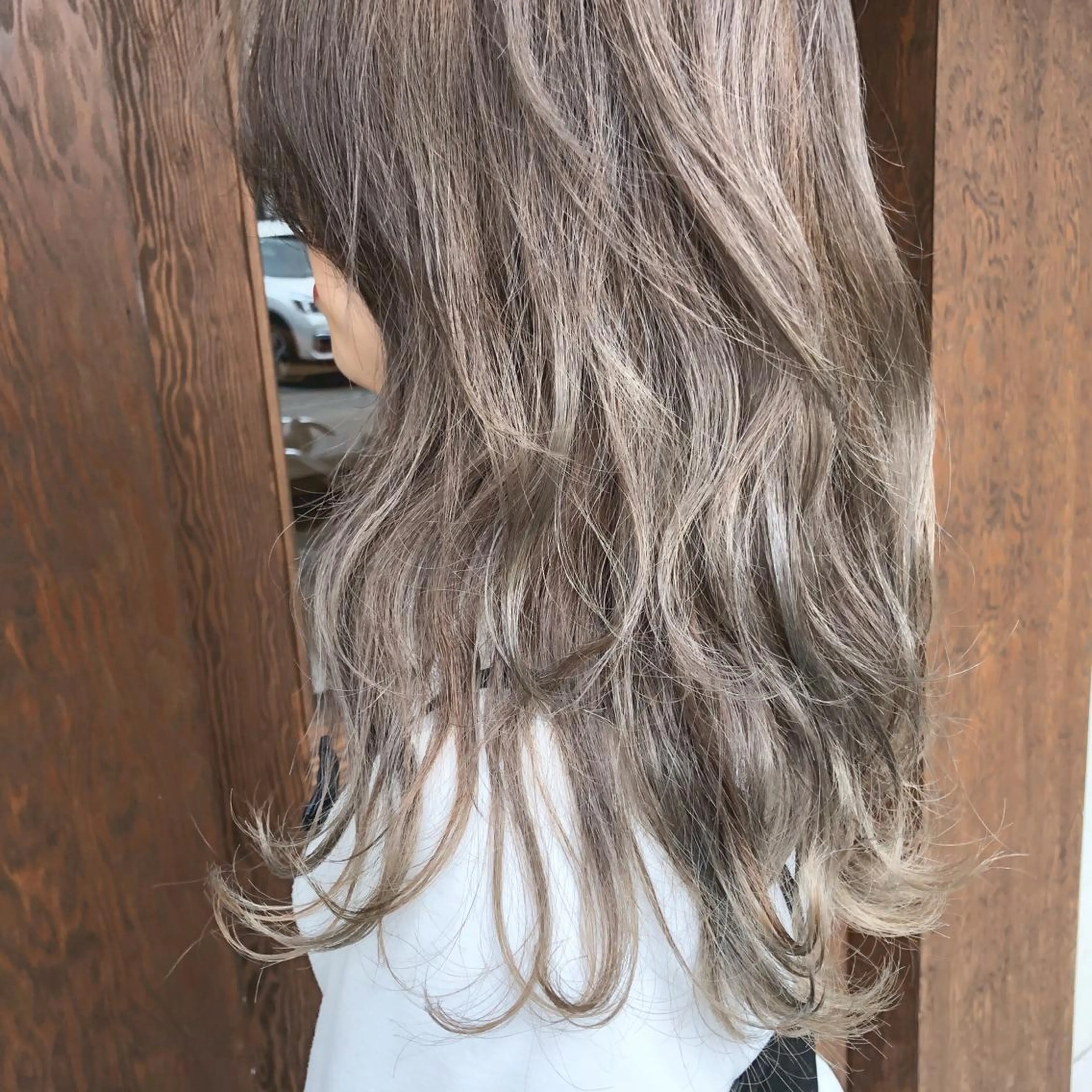 セミロング カラー 艶髪育成サロン 京橋　shinのヘアスタイル