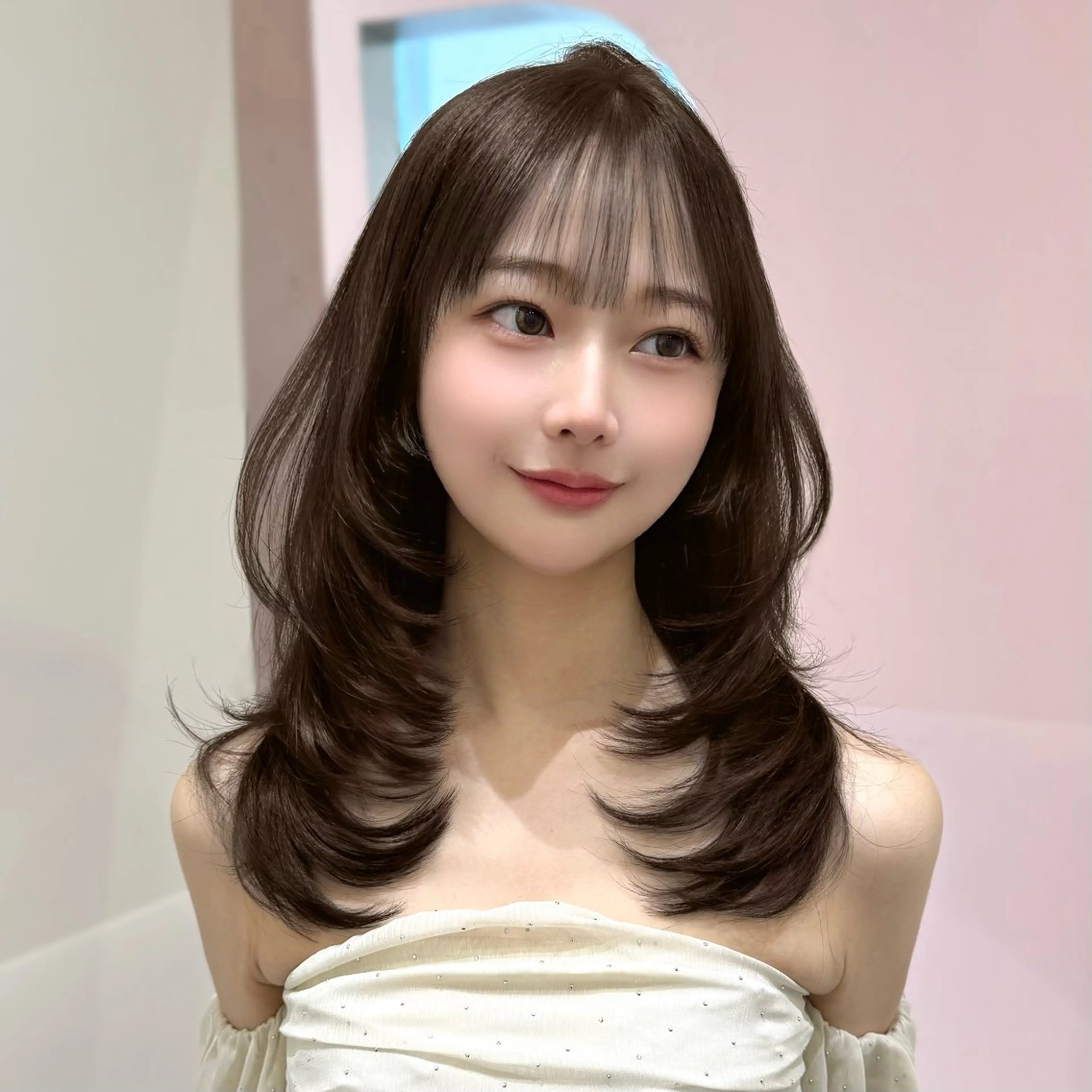 セミロング カラー ブラウンカラー チョコレートブラウン レイヤーカット カット ヘアカラー トリートメント モテ韓国ヘア/ レイヤー🤍RIKAのヘアスタイル