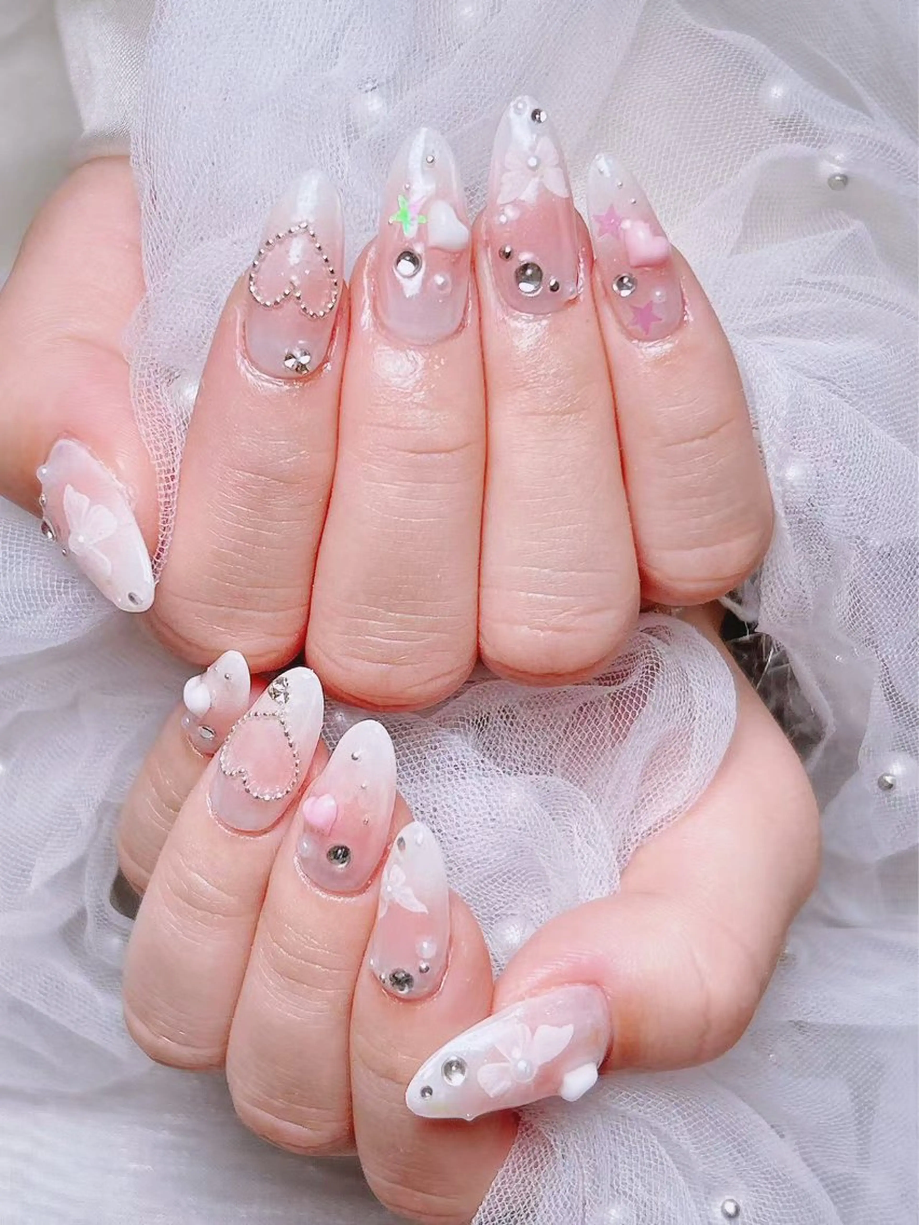 ネイル 長さ出し フレンチネイル ジェルネイル ガラスフレンチ 韓国ネイル HD Studioのネイルデザイン