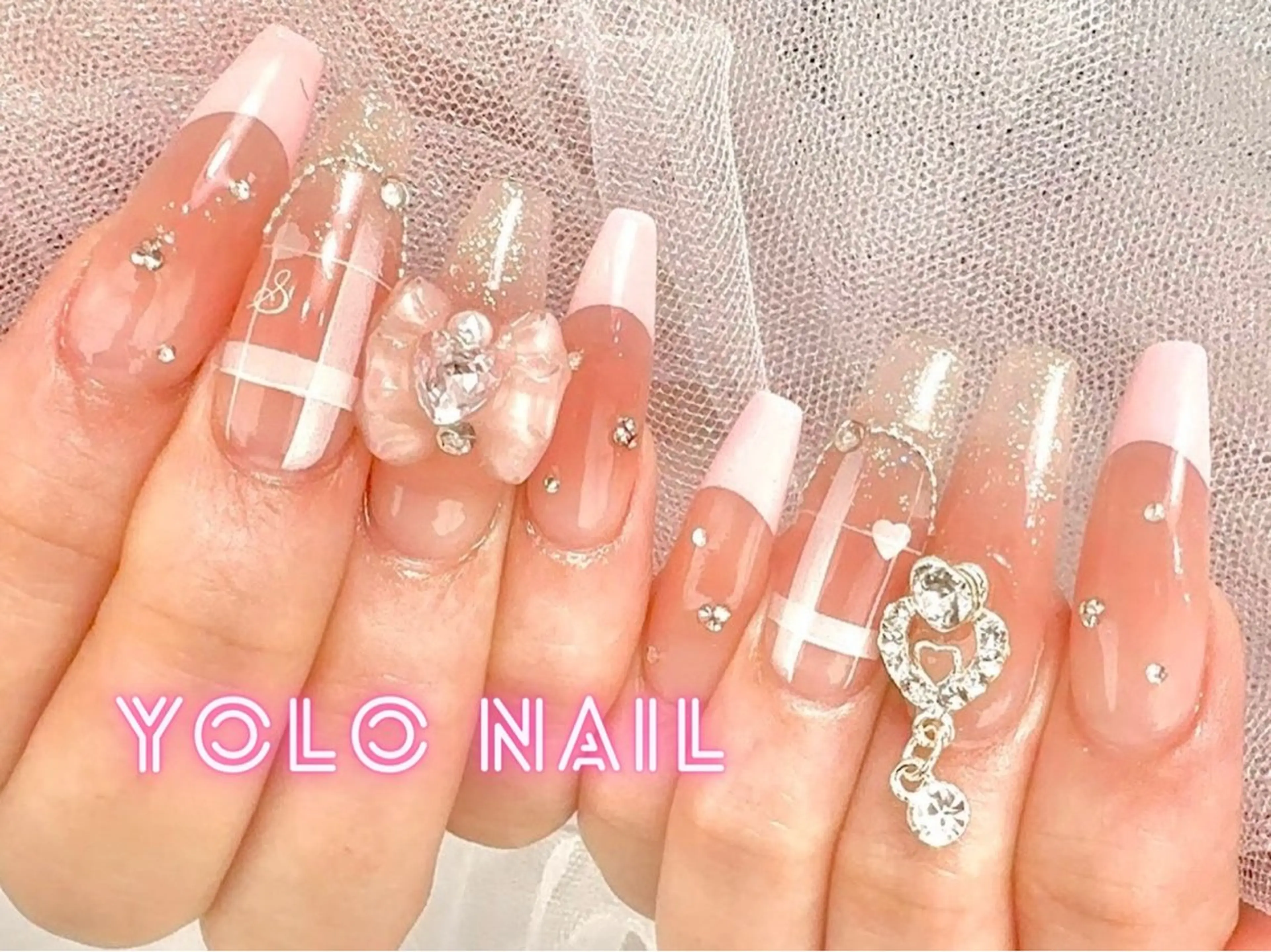 ネイル 持ち込み ハンドネイル YOLONAIL心斎橋店所属・田本 和音のネイルデザイン