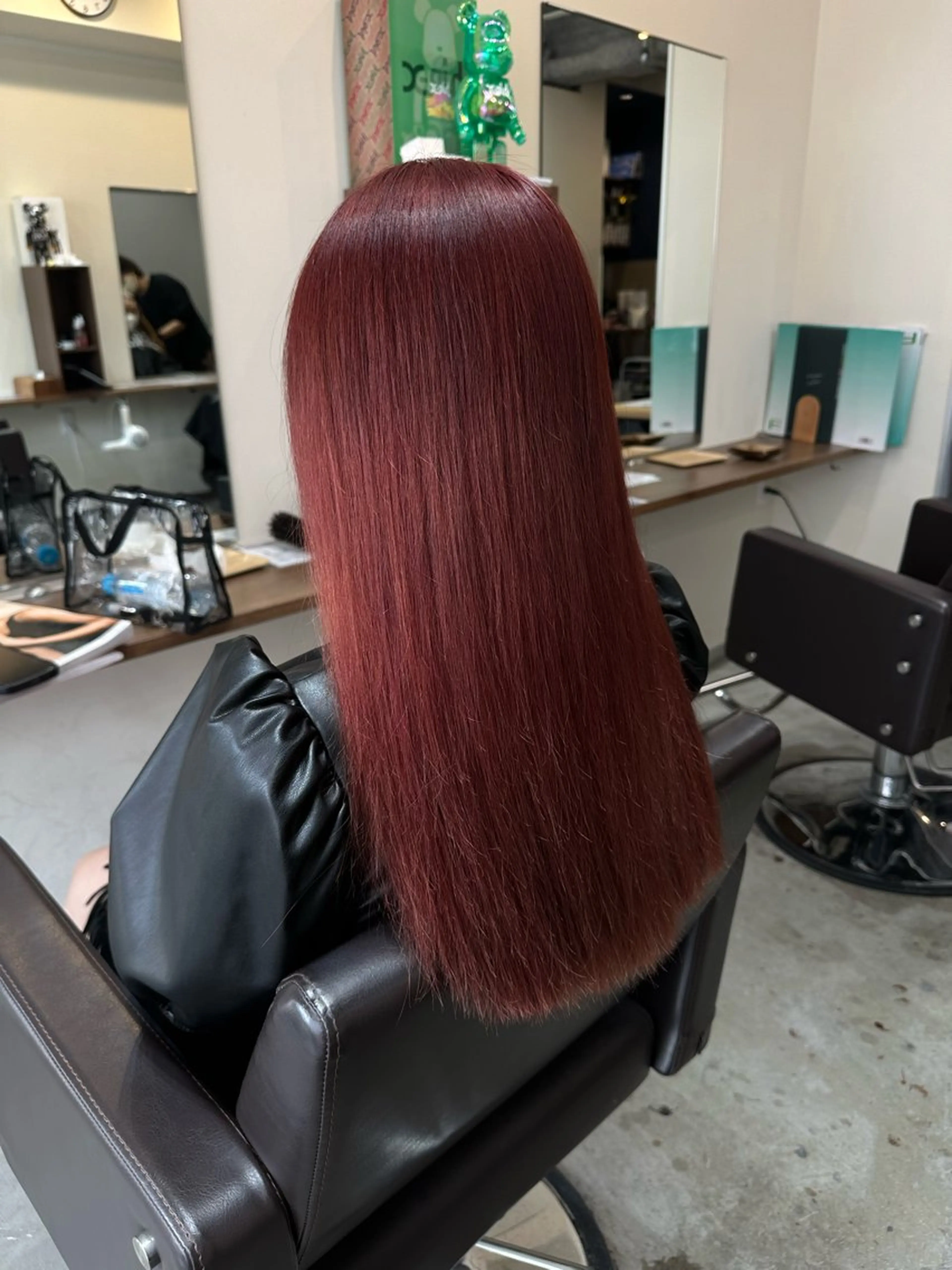 ロング カラー ブリーチ ケアブリーチ レッドカラー ヘアカラー 小顔カット✨ 透明感カラー✨kyoのヘアスタイル