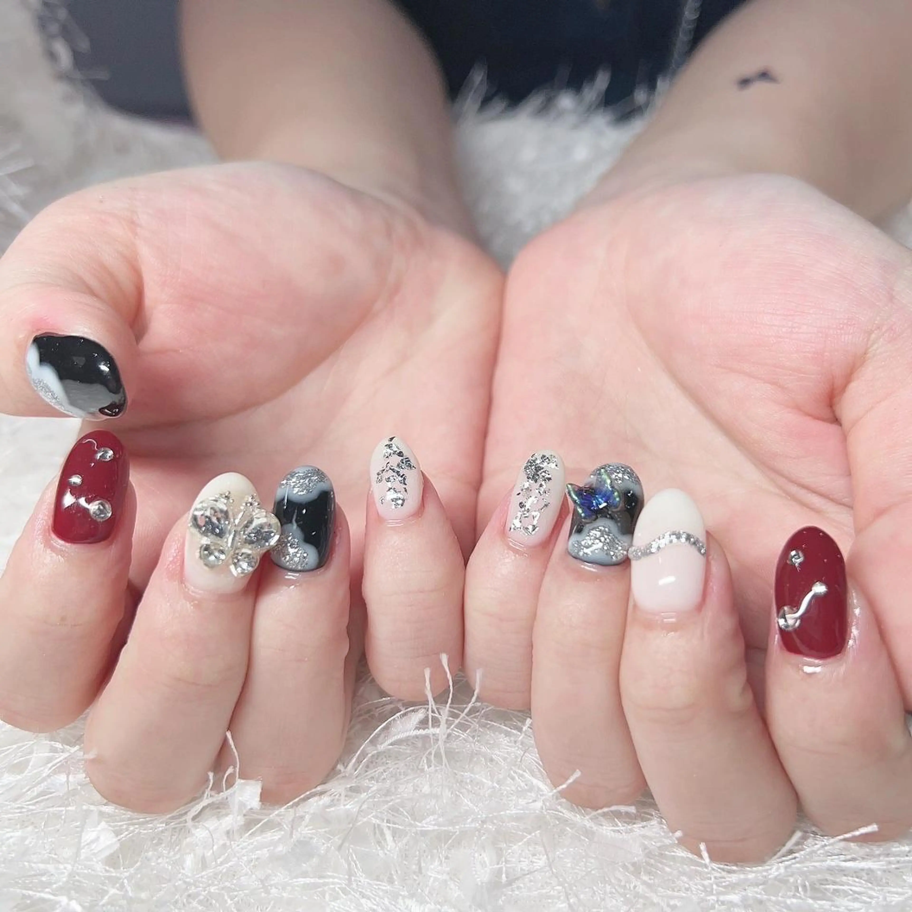 ネイル アートネイル オーロラネイル 長さ出し ジェルネイル グラデーション ハンドネイル Nail&eye Belire 新宿のネイルデザイン