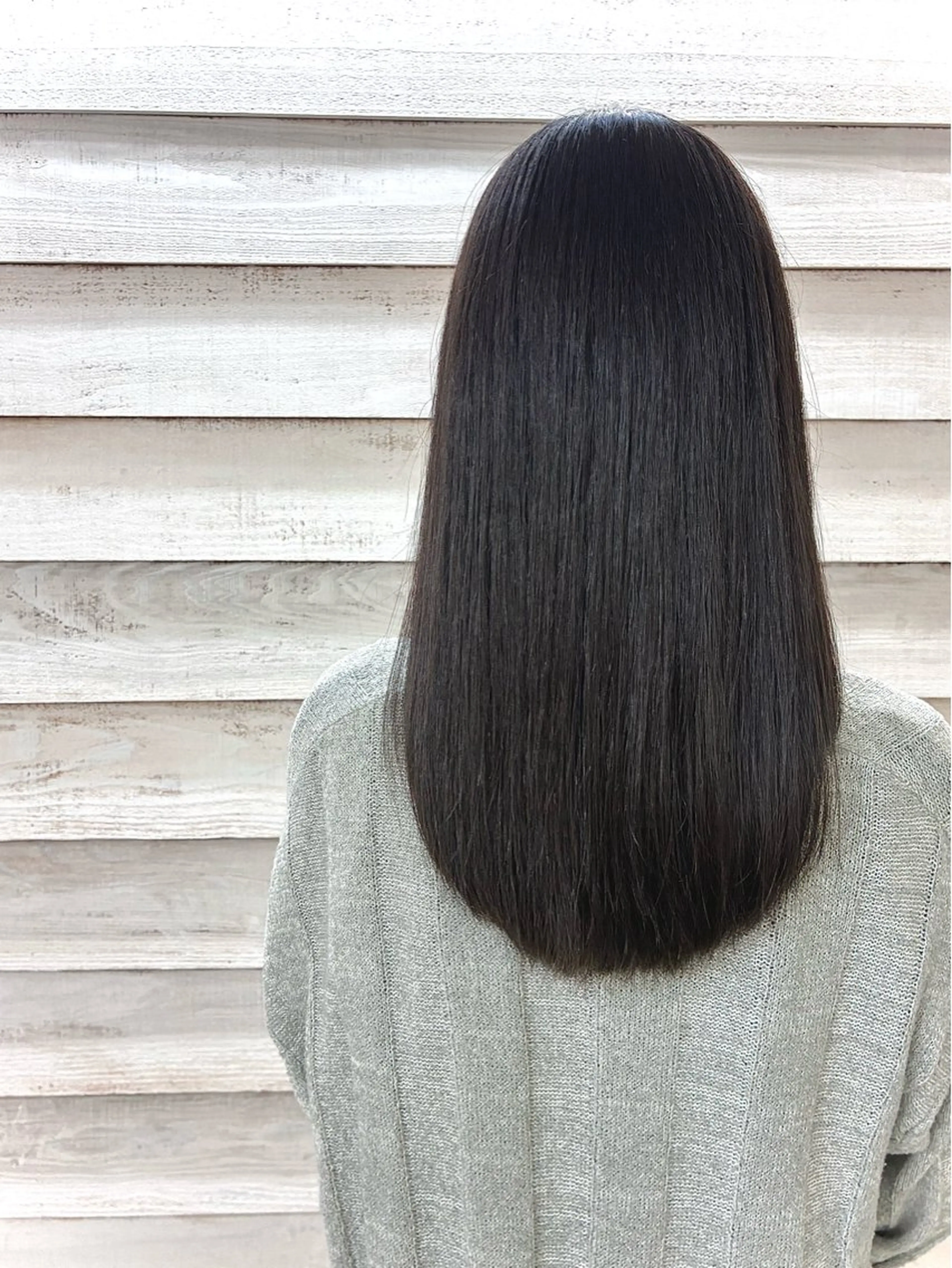 セミロング pesca　仙台駅前店【ペスカ】所属・佐藤 隆太のヘアスタイル