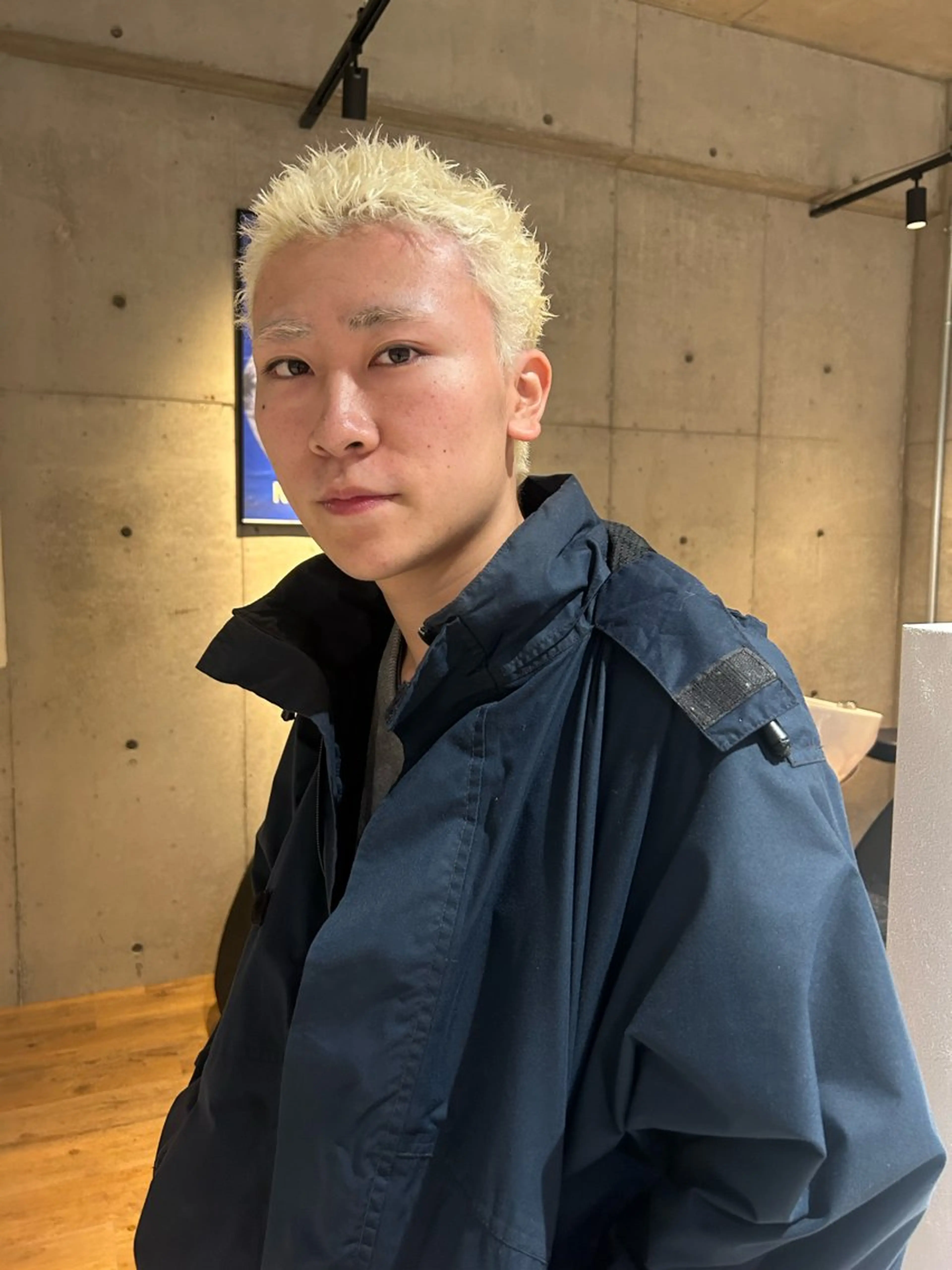 メンズ ヘアカラー siki 大阪福島 エンドウハルのヘアスタイル