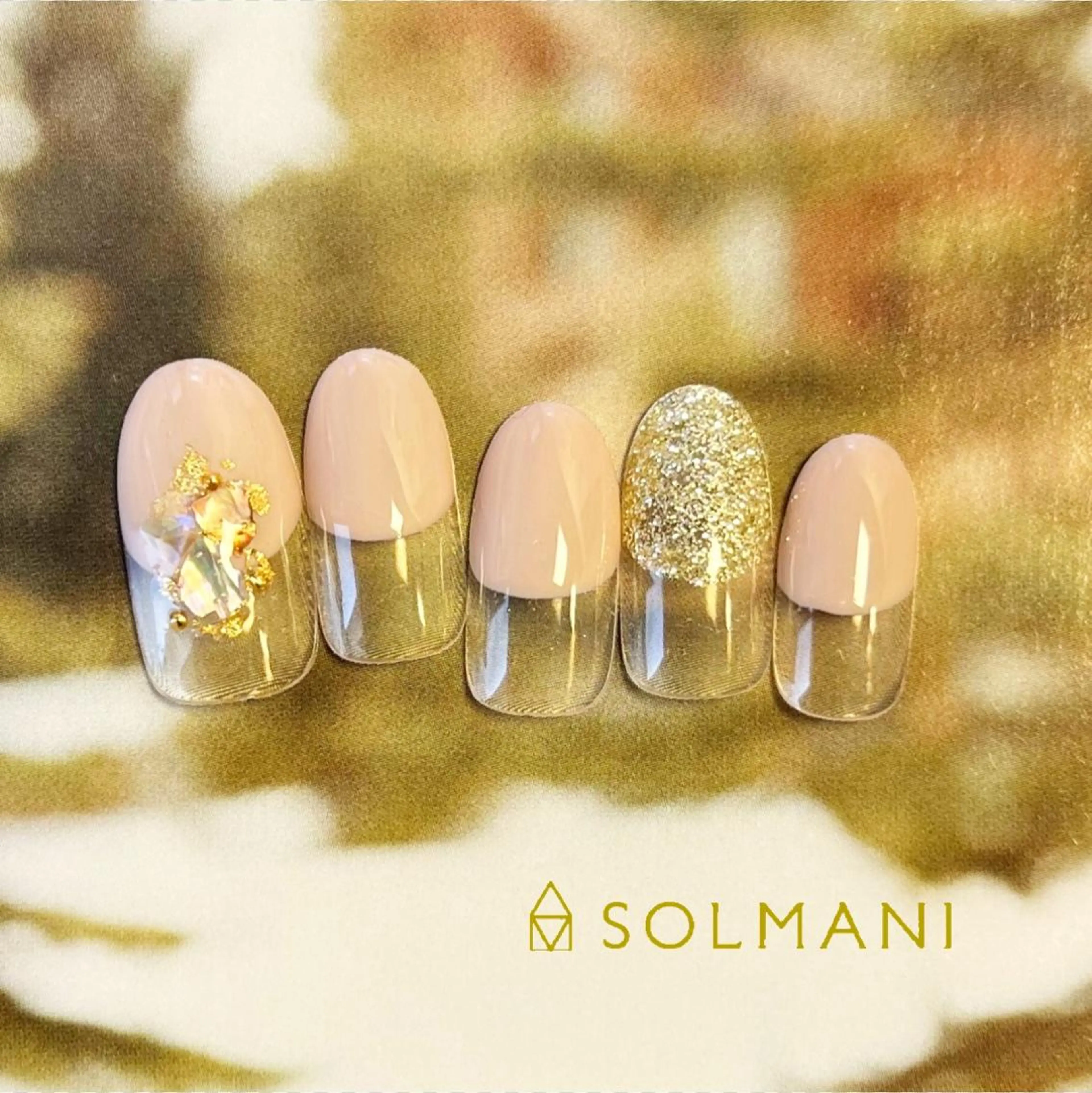 ネイル フレンチネイル SOLMANI 予約担当のネイルデザイン