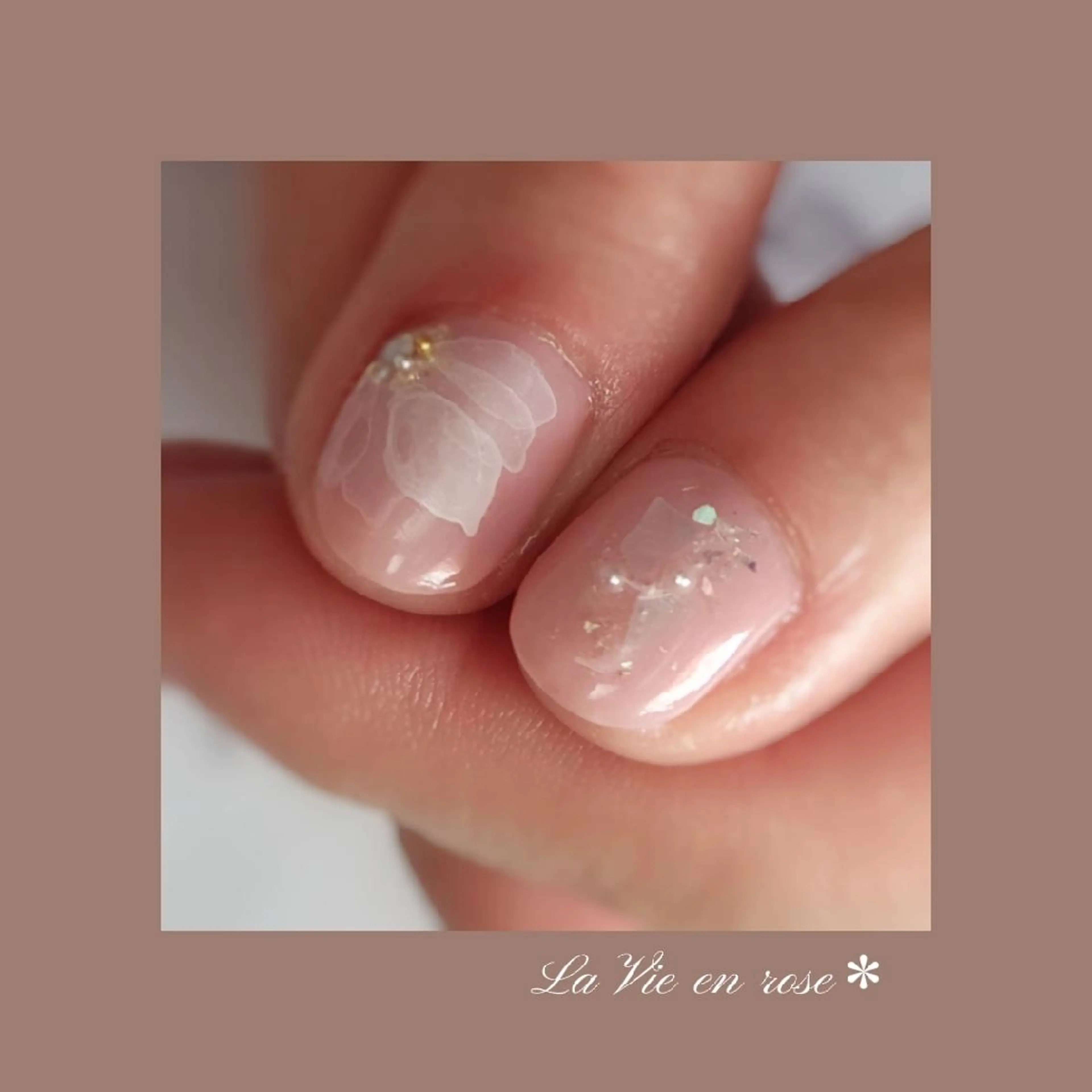 ネイル フラワーネイル ラヴィアン ローズのネイルデザイン