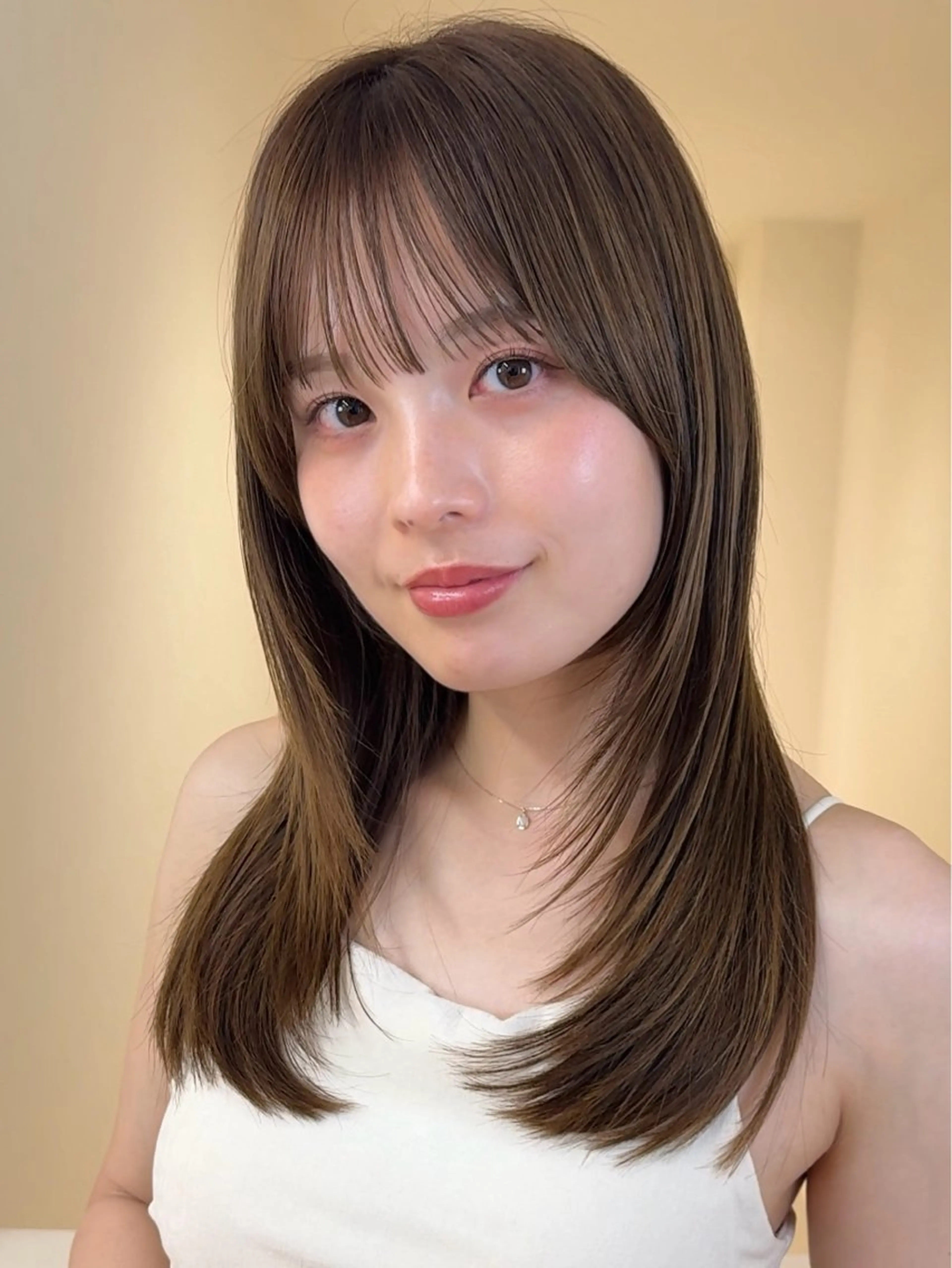 前髪カットの写真