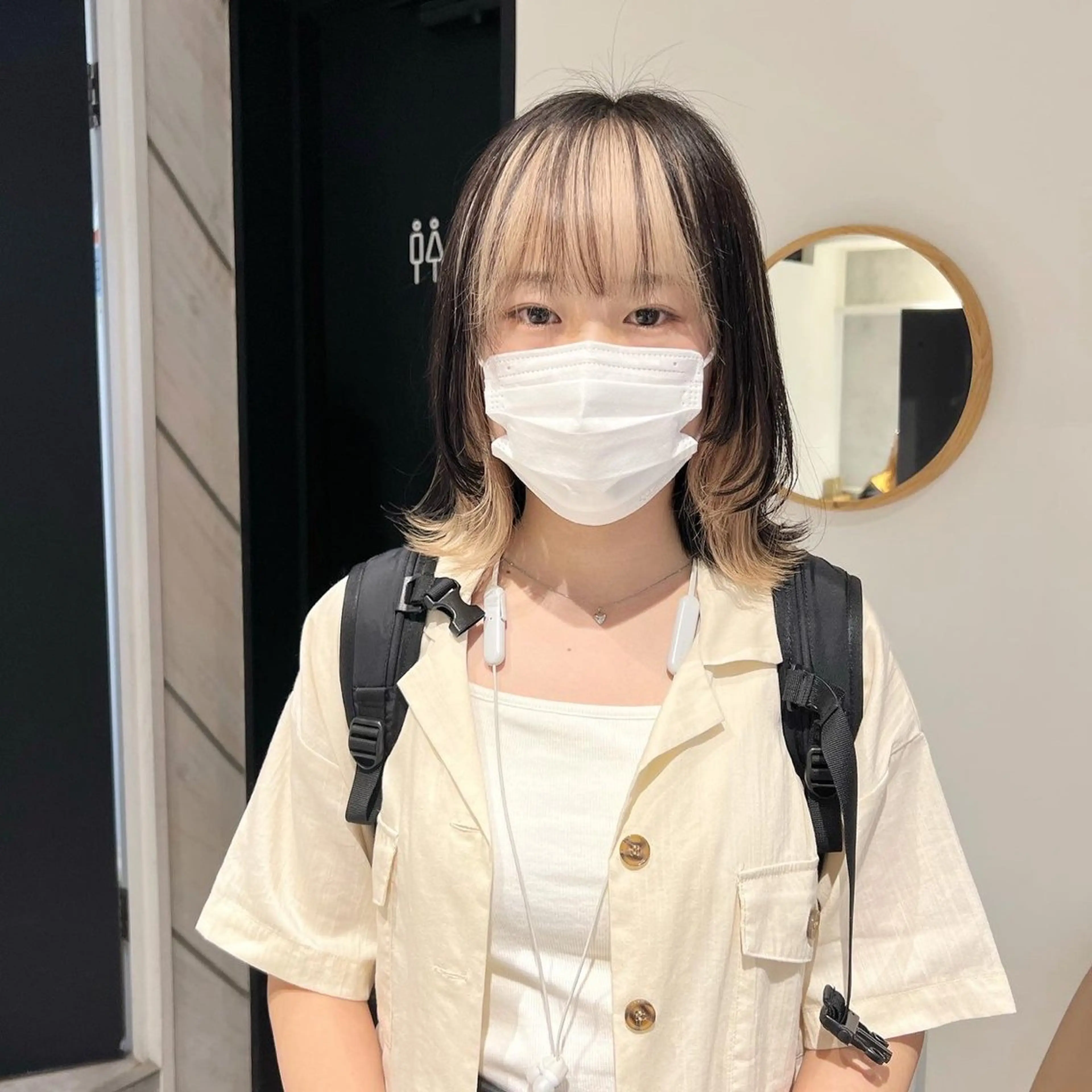 カラー kanta 梅田 韓国ハイトーンのヘアスタイル