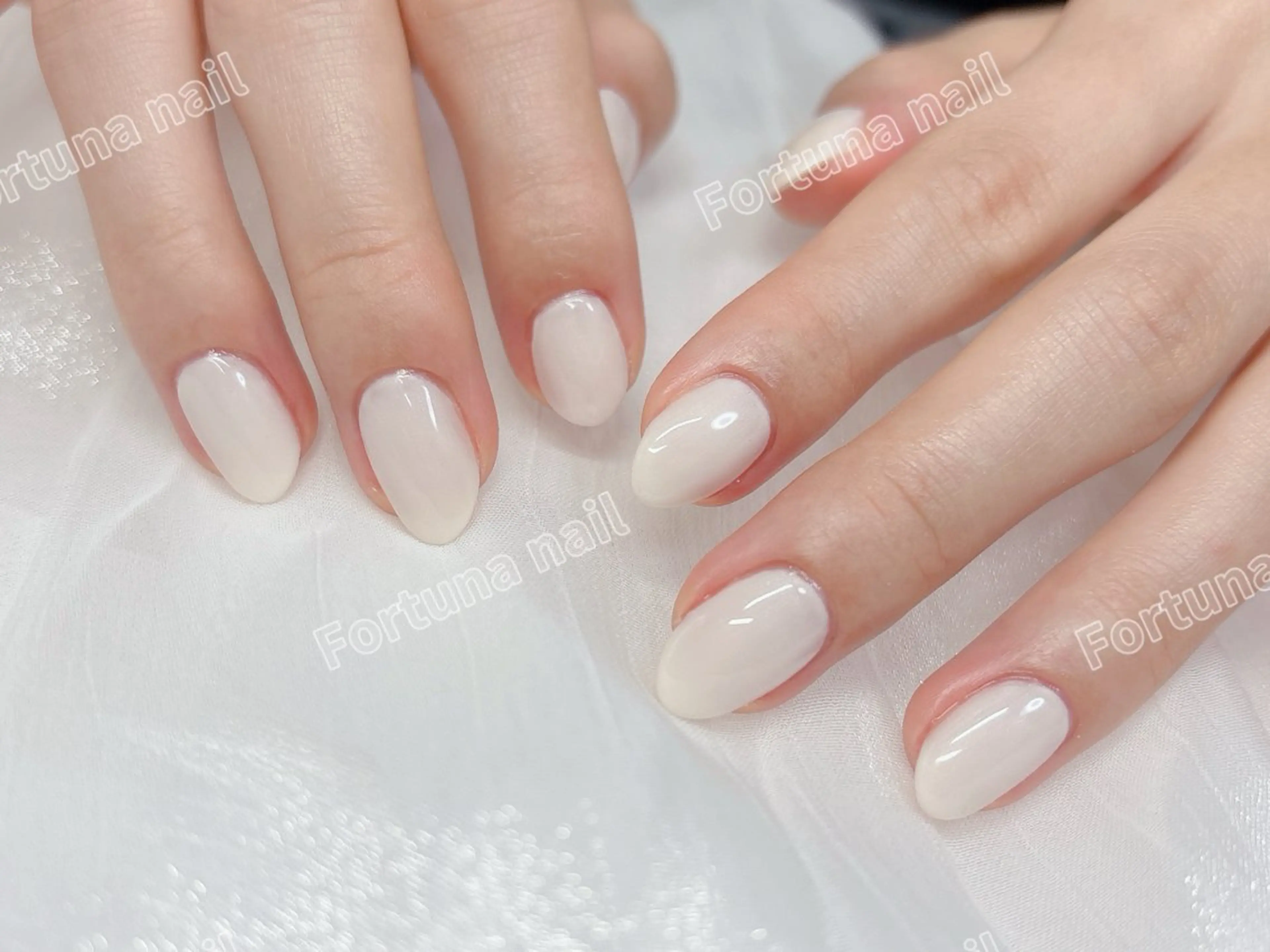 ネイル ハンドネイル ハンドケア Nail •Head スパFortunaのネイルデザイン