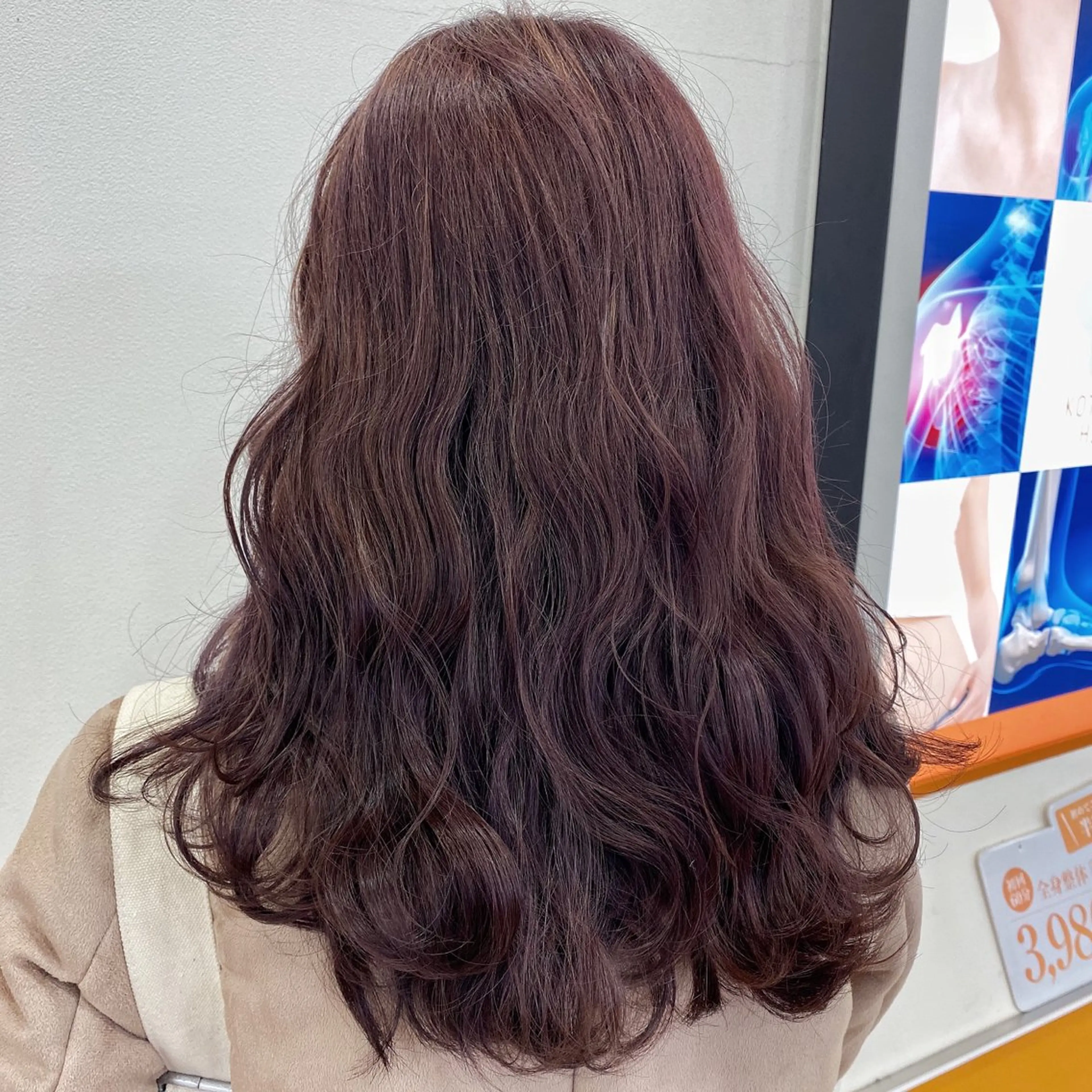 カラー ニュアンスパーマ 曲がる縮毛矯正　爲石のヘアスタイル
