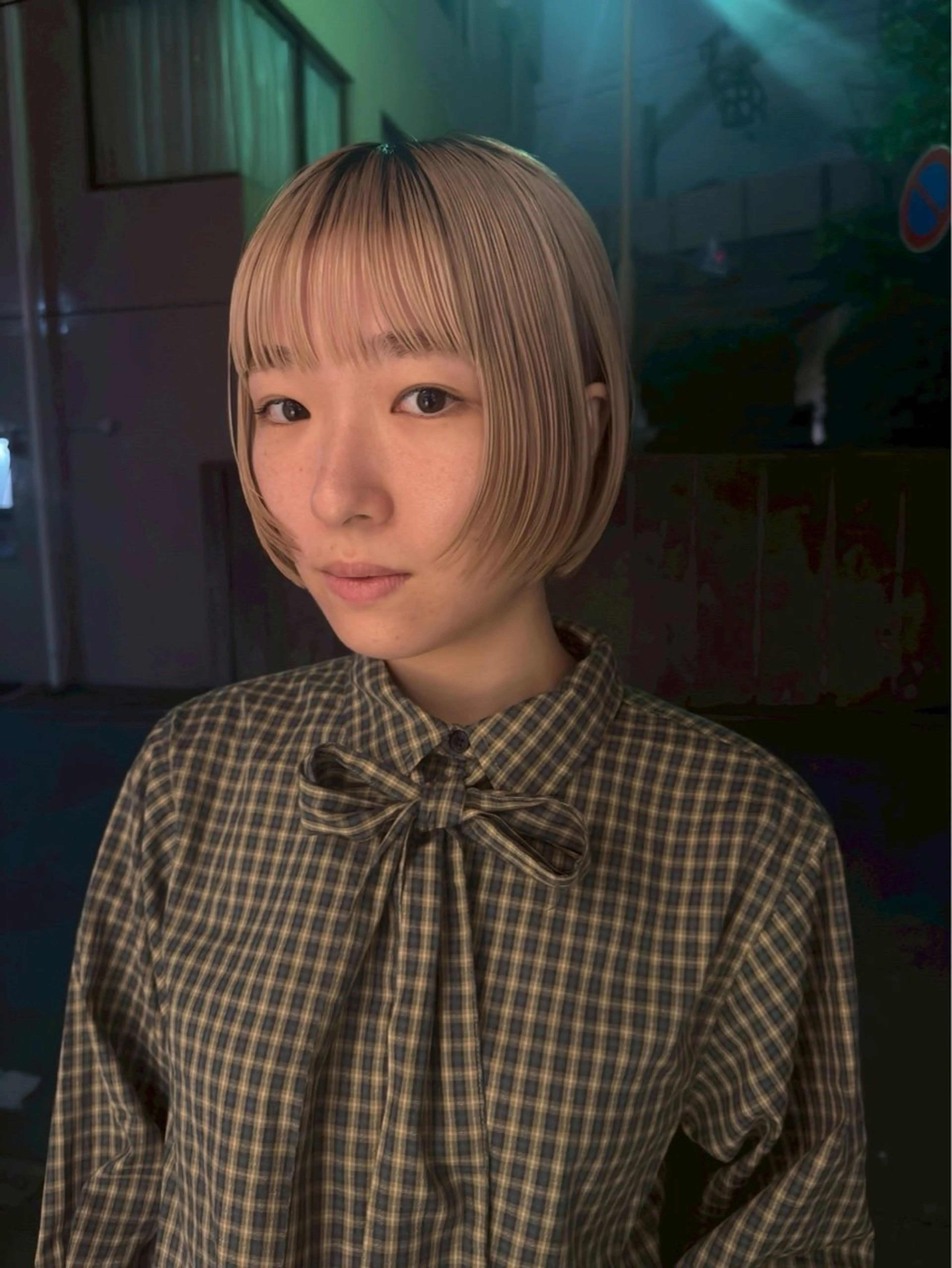 ミディアム カラー ブロンド ホワイトブロンド ボブ カット ヘアカラー 今泉/KAI🦓艶髪 ボブ/ミニボブのヘアスタイル