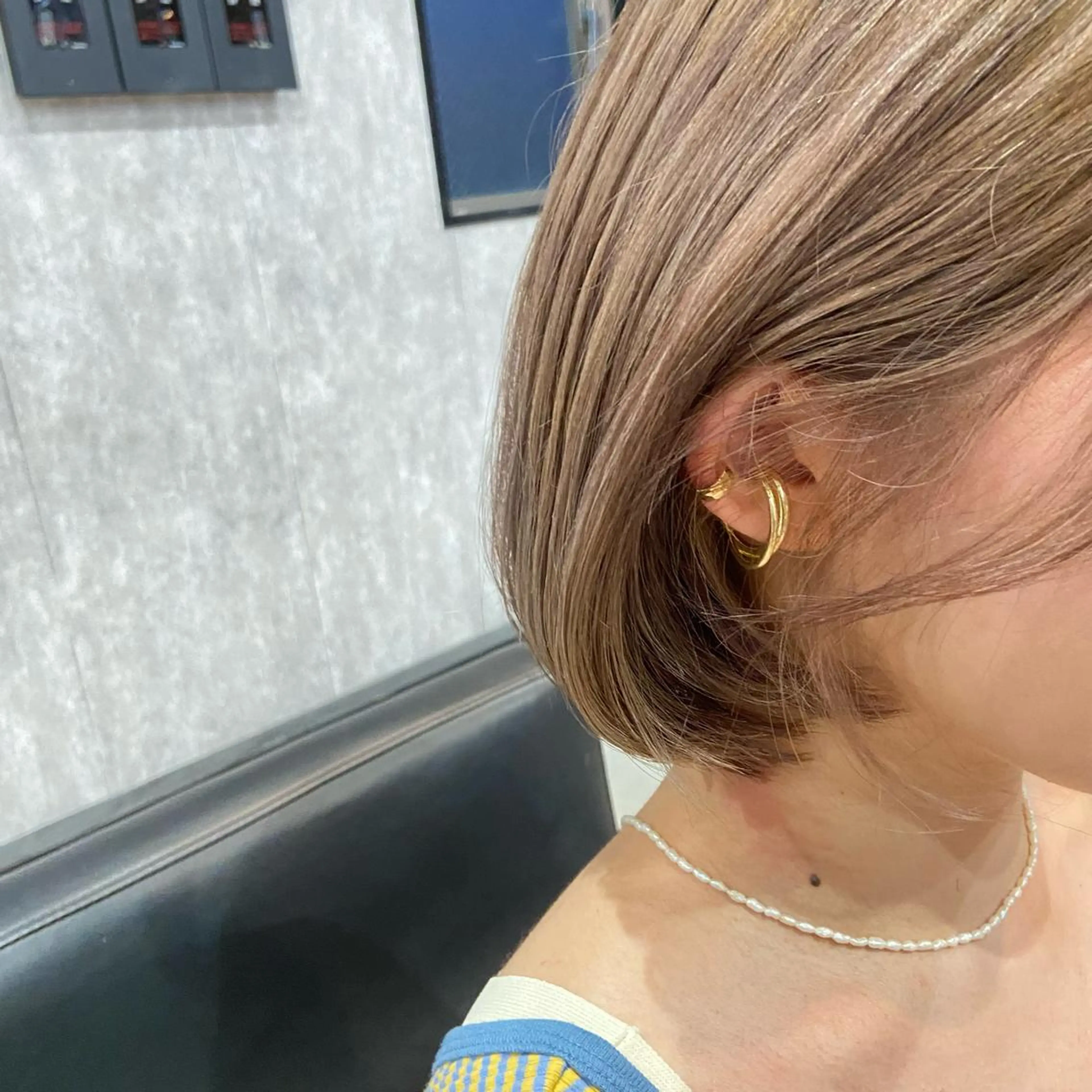 ショート カラー ヘアアレンジ ベージュカラー TIDEHAIR SHIHOのヘアスタイル