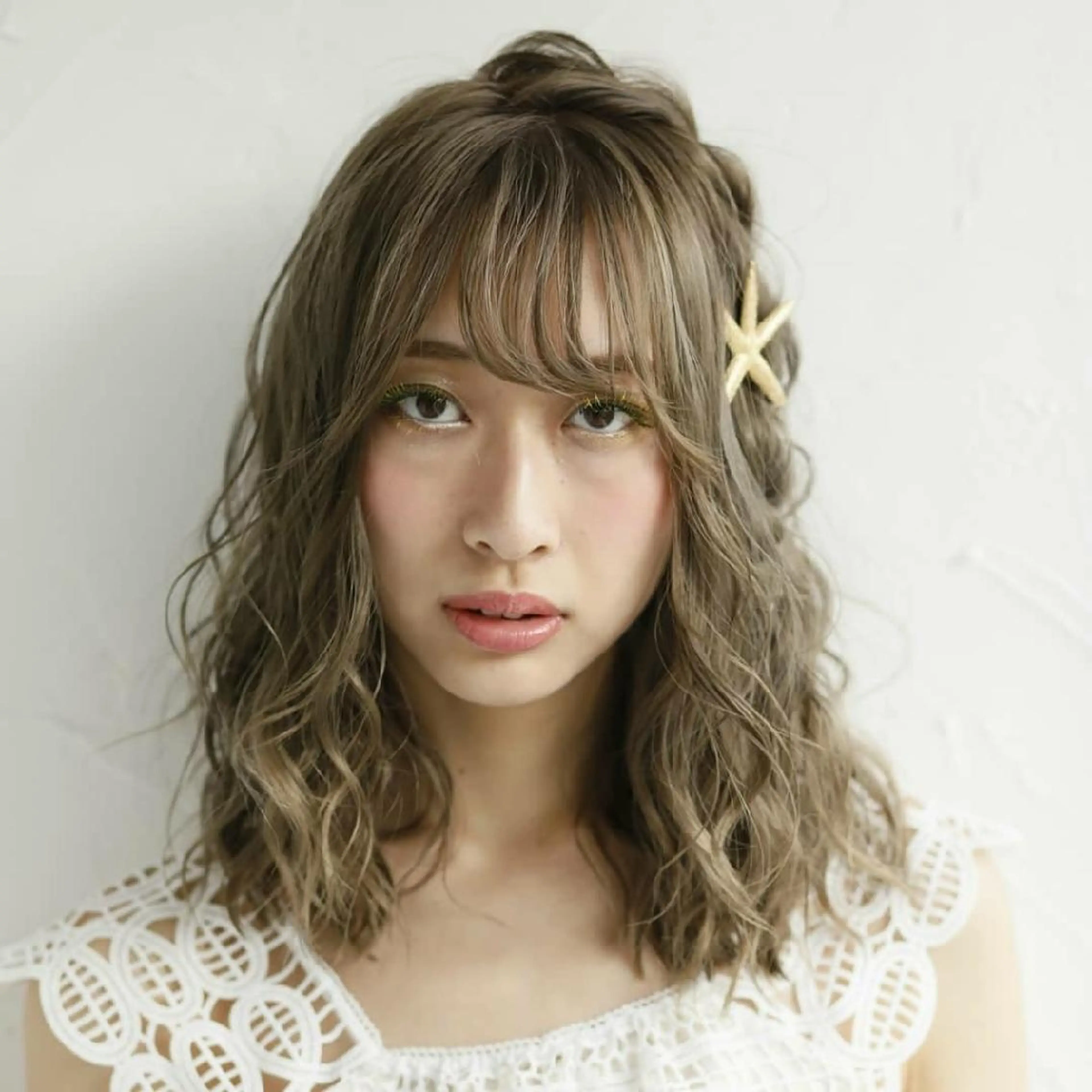 セミロング カラー ヘアアレンジ CORE所属・横部 絵美のヘアスタイル