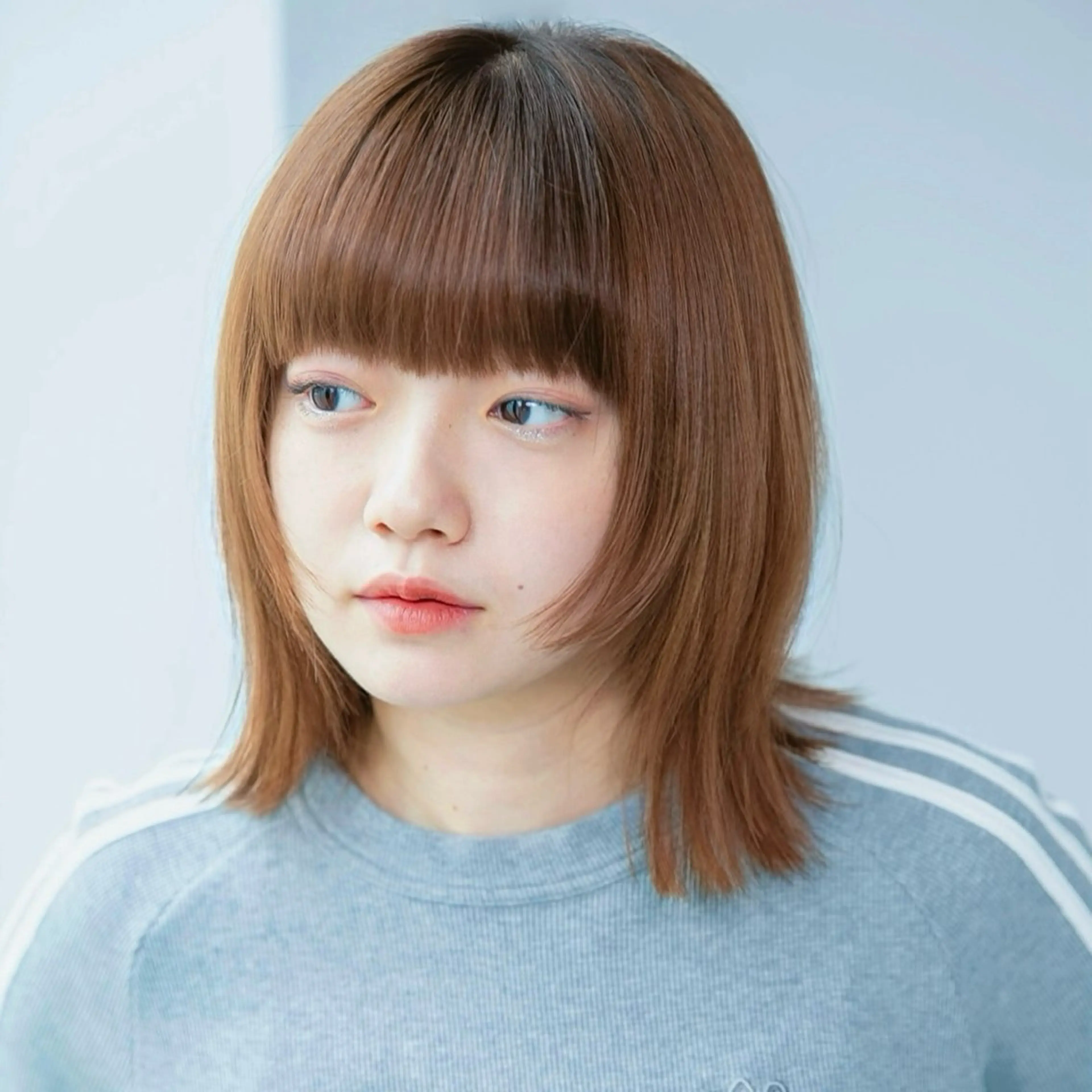 ミディアム TRICCA 銀座所属・奏羽　"ショート ・ボブ ・レイヤー"のヘアスタイル