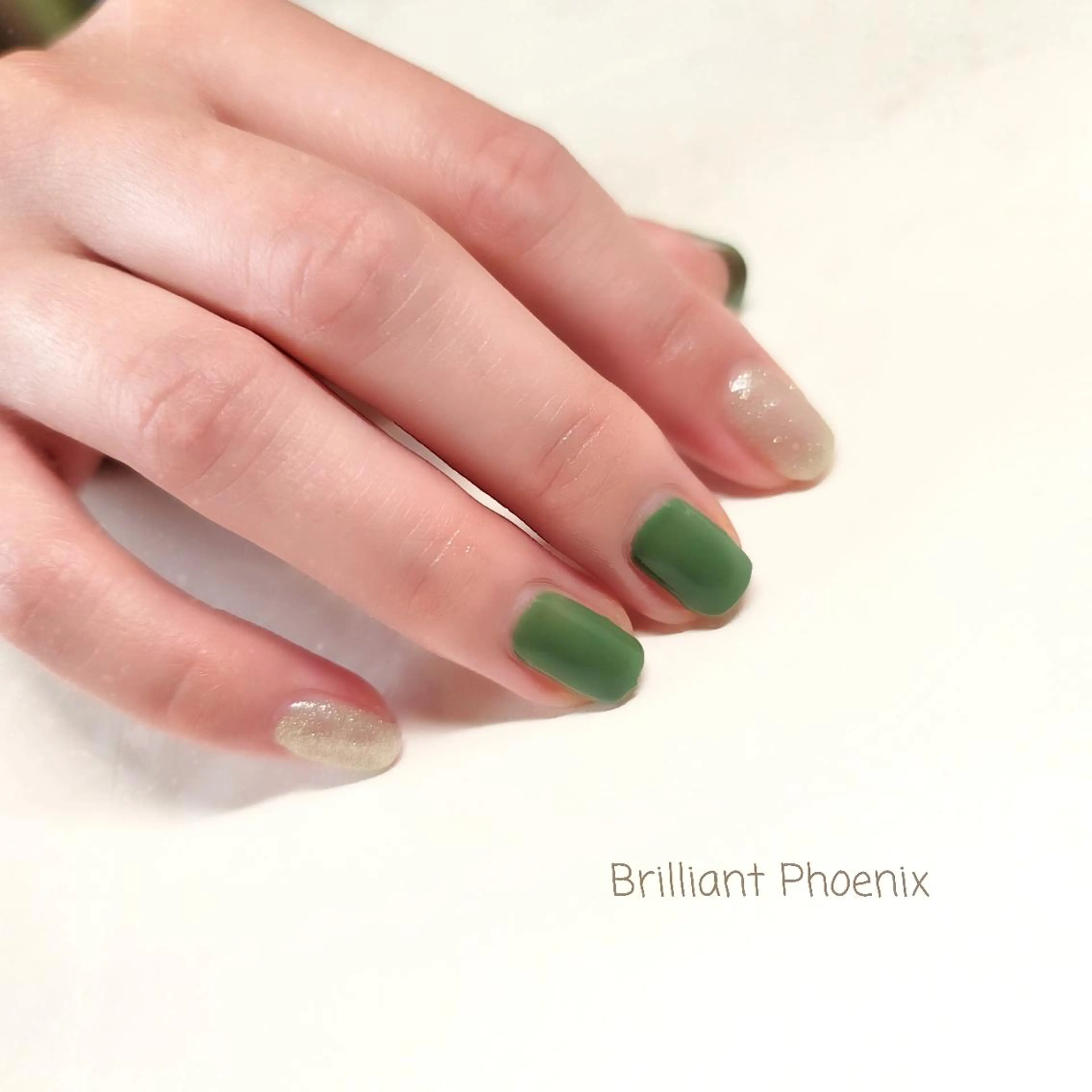 ネイル 石田 由紀のネイルデザイン