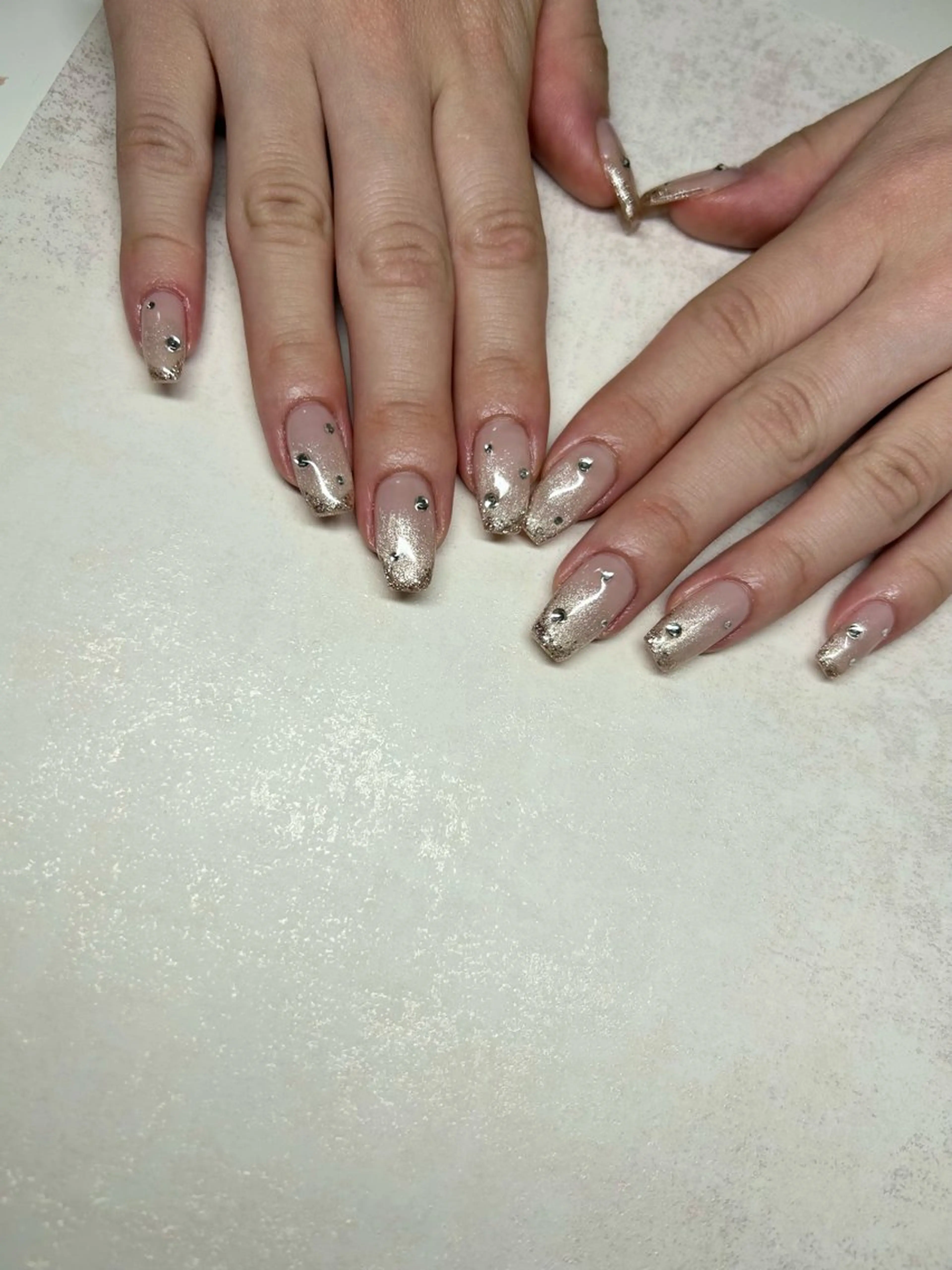 ネイル ハンドネイル ANELA mのネイルデザイン