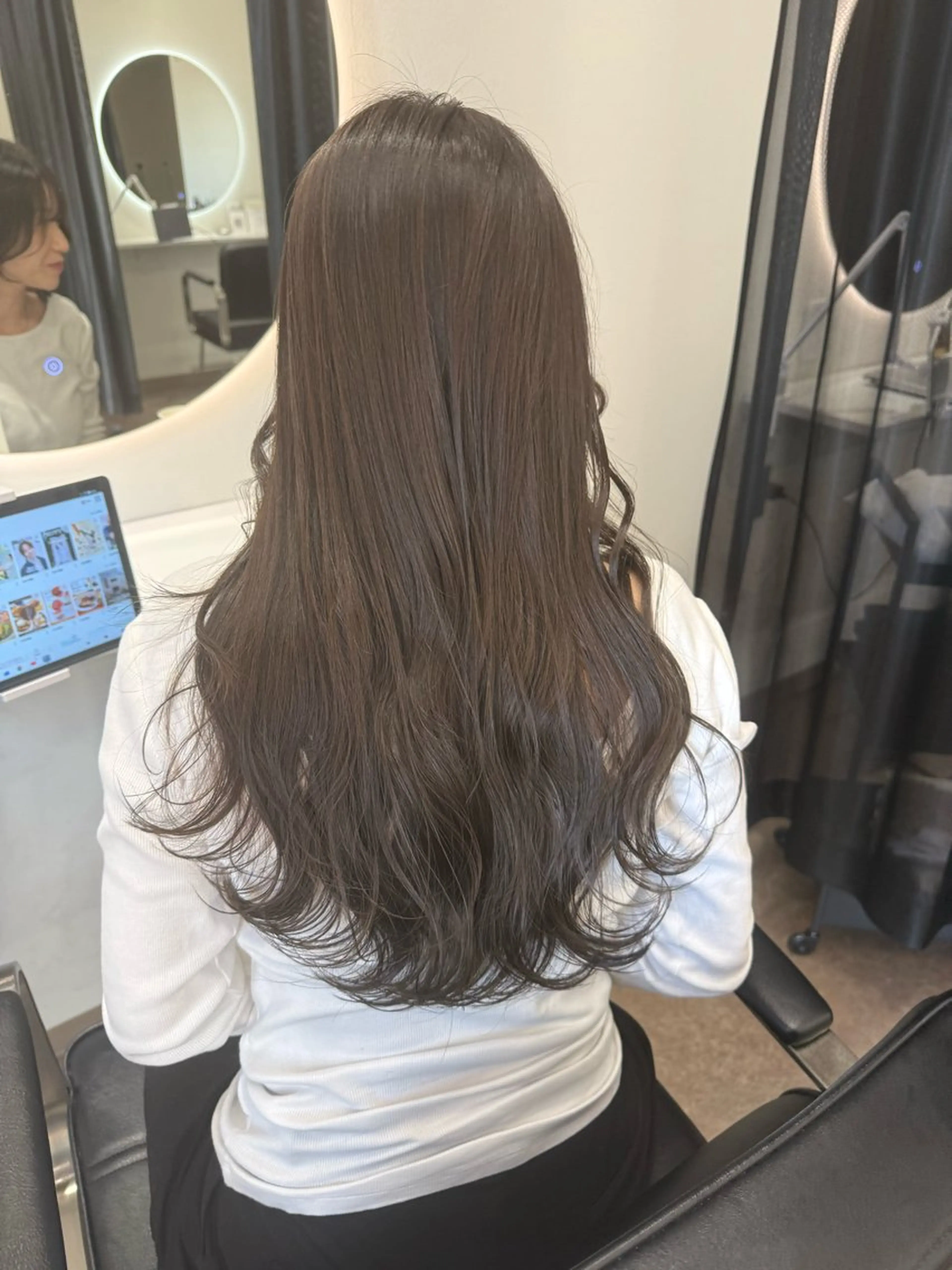 ロング ヘアカラー Licol所属・12月期間限定 クーポンありリコルのヘアスタイル