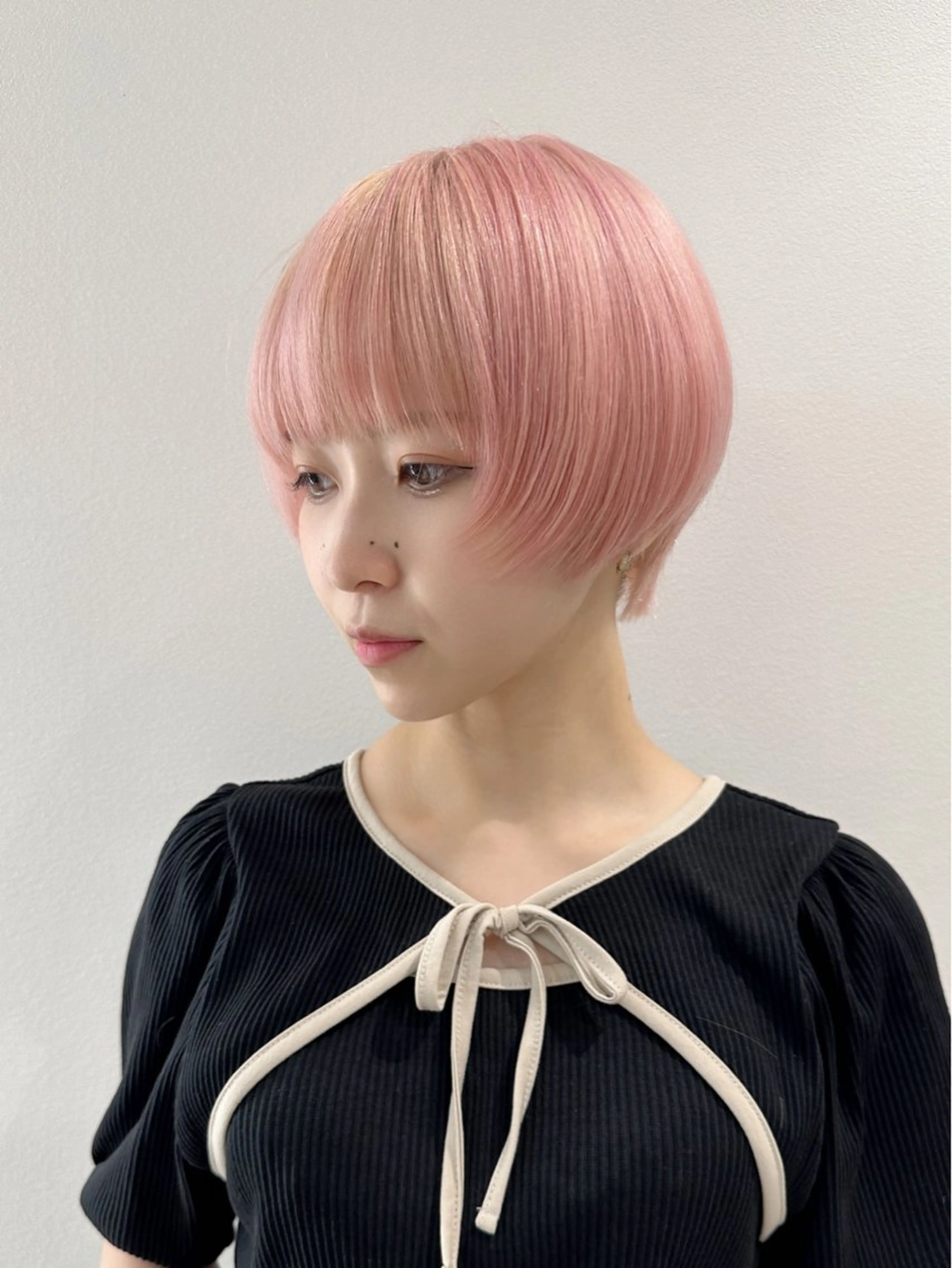 ショート 榎本 雪来 LEV.のヘアスタイル