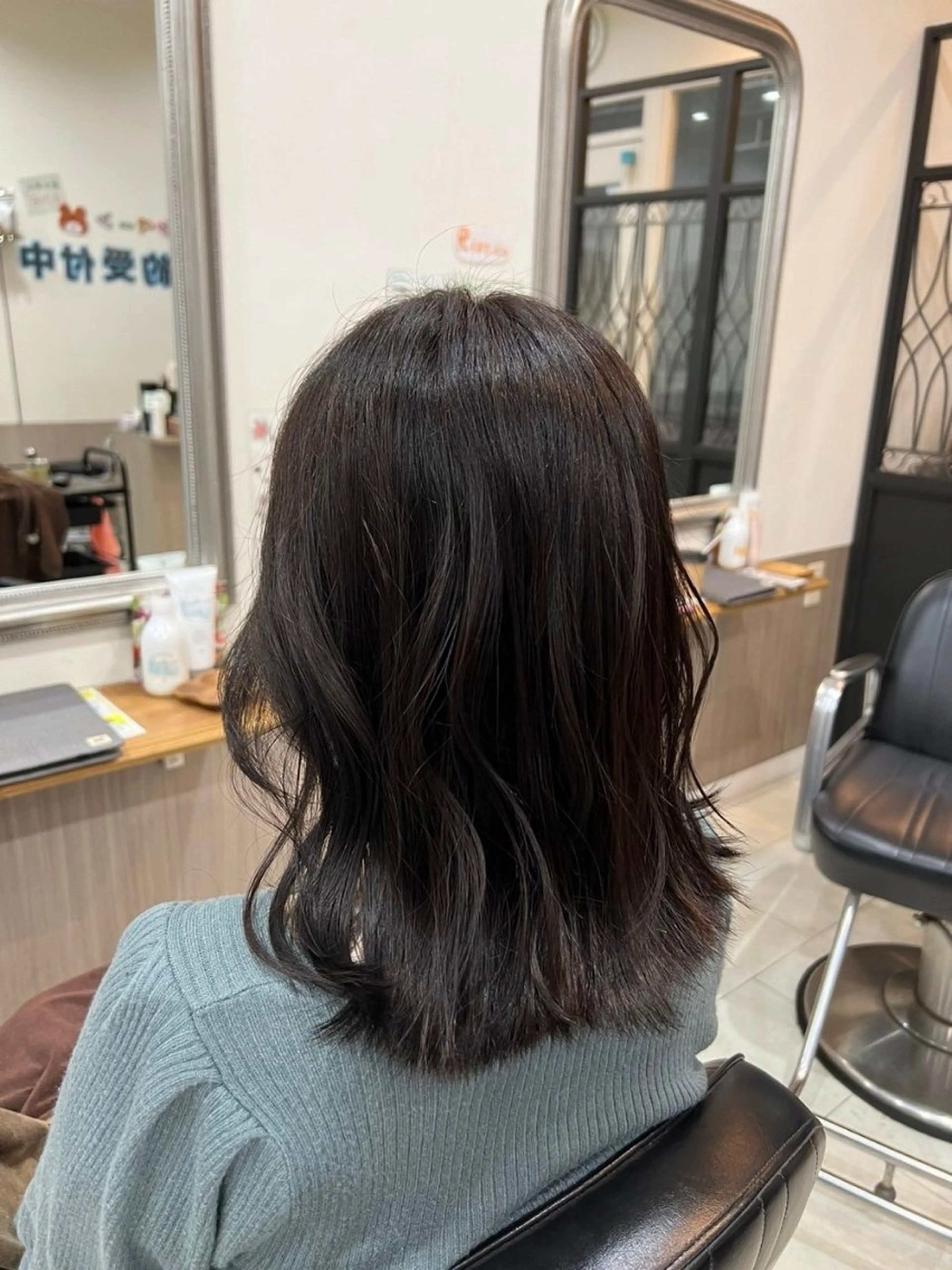 カラー 生尾 虹水のヘアスタイル