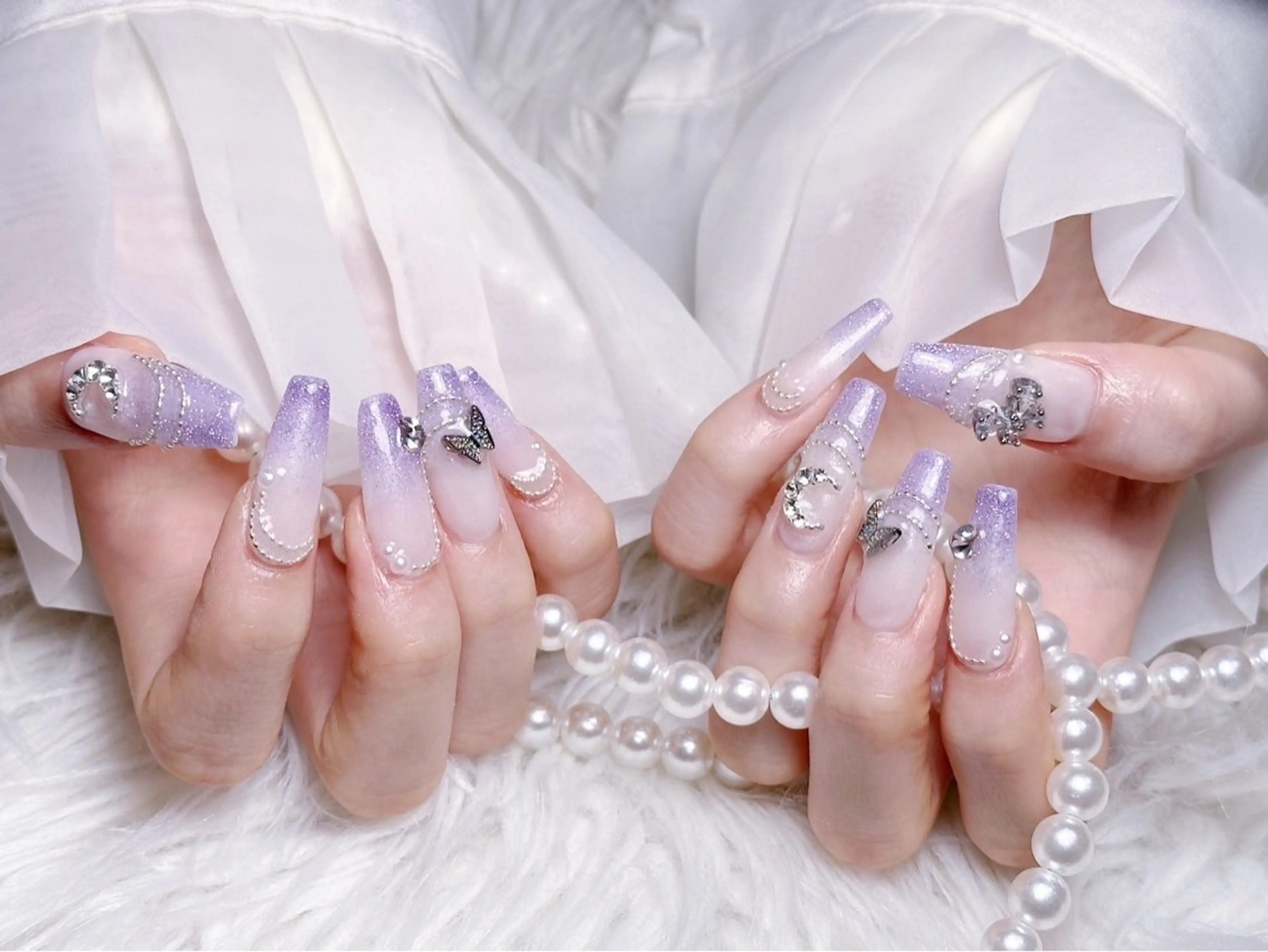 ネイル ハンドネイル ☁️Yun nail KiKi☁️のネイルデザイン