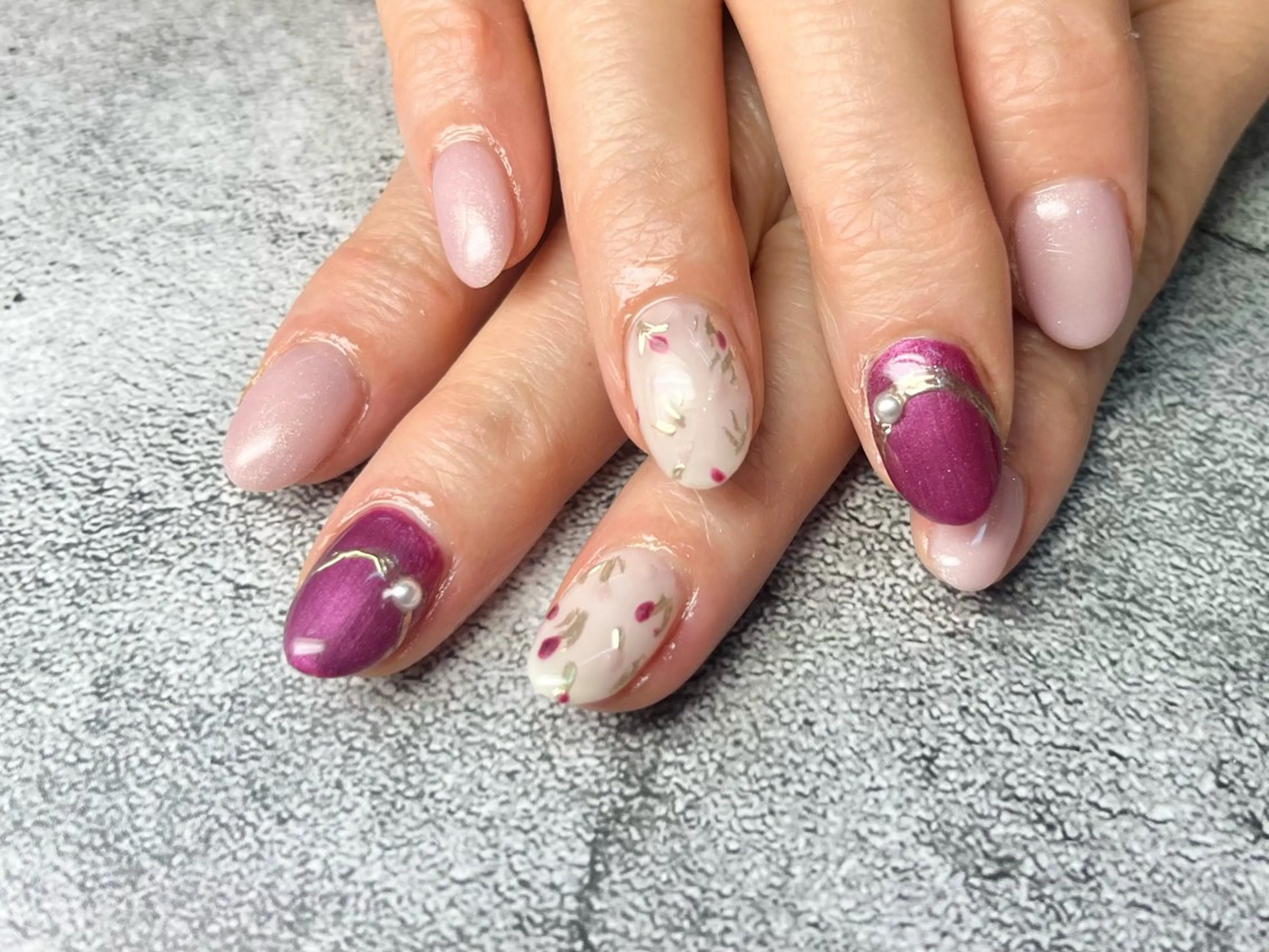 ネイル ハンドネイル Queen nail 北堀江 ASUKAのネイルデザイン