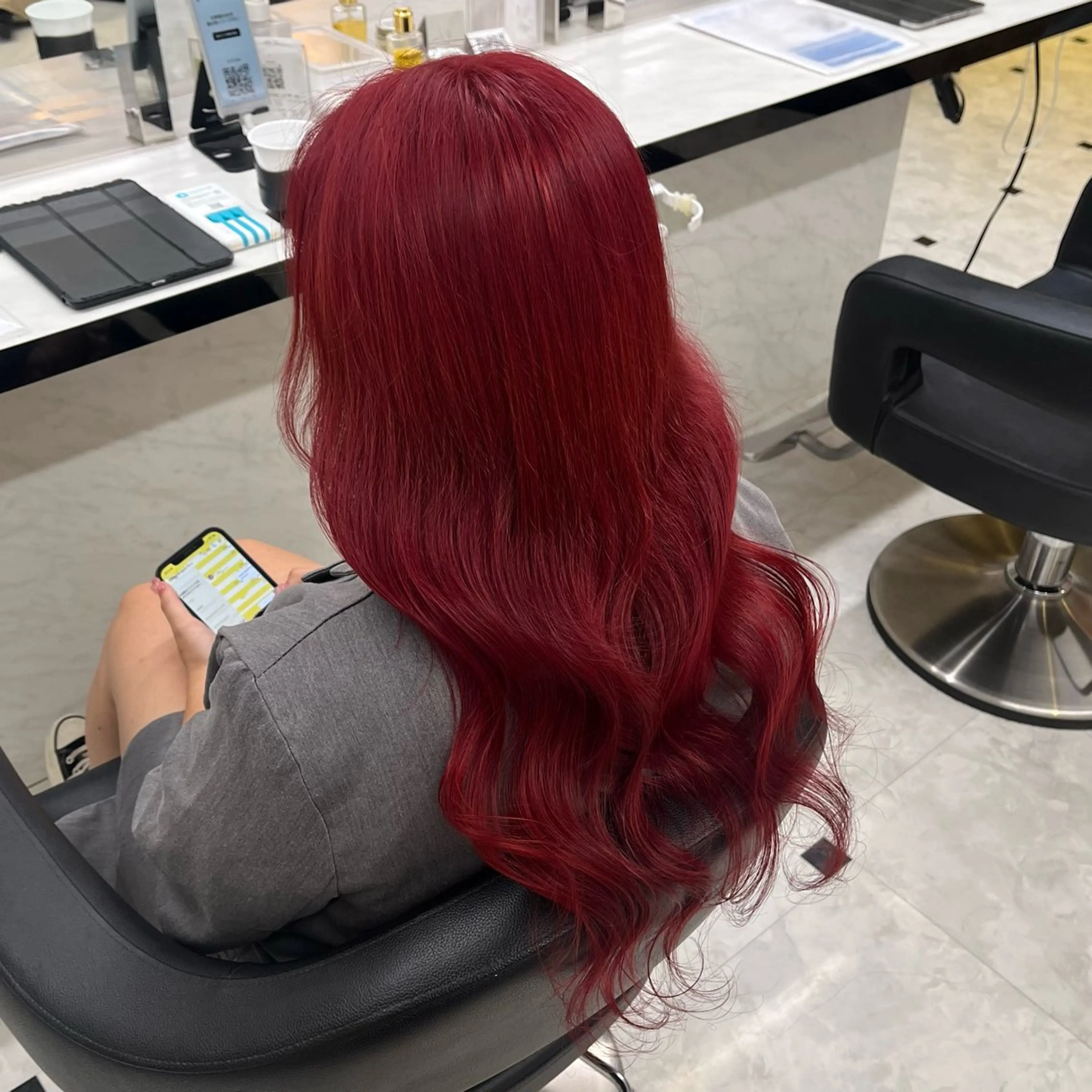 セミロング カラー ヘアアレンジ 🍒透明感カラー🌨 🥕ハイトーンカラーのヘアスタイル