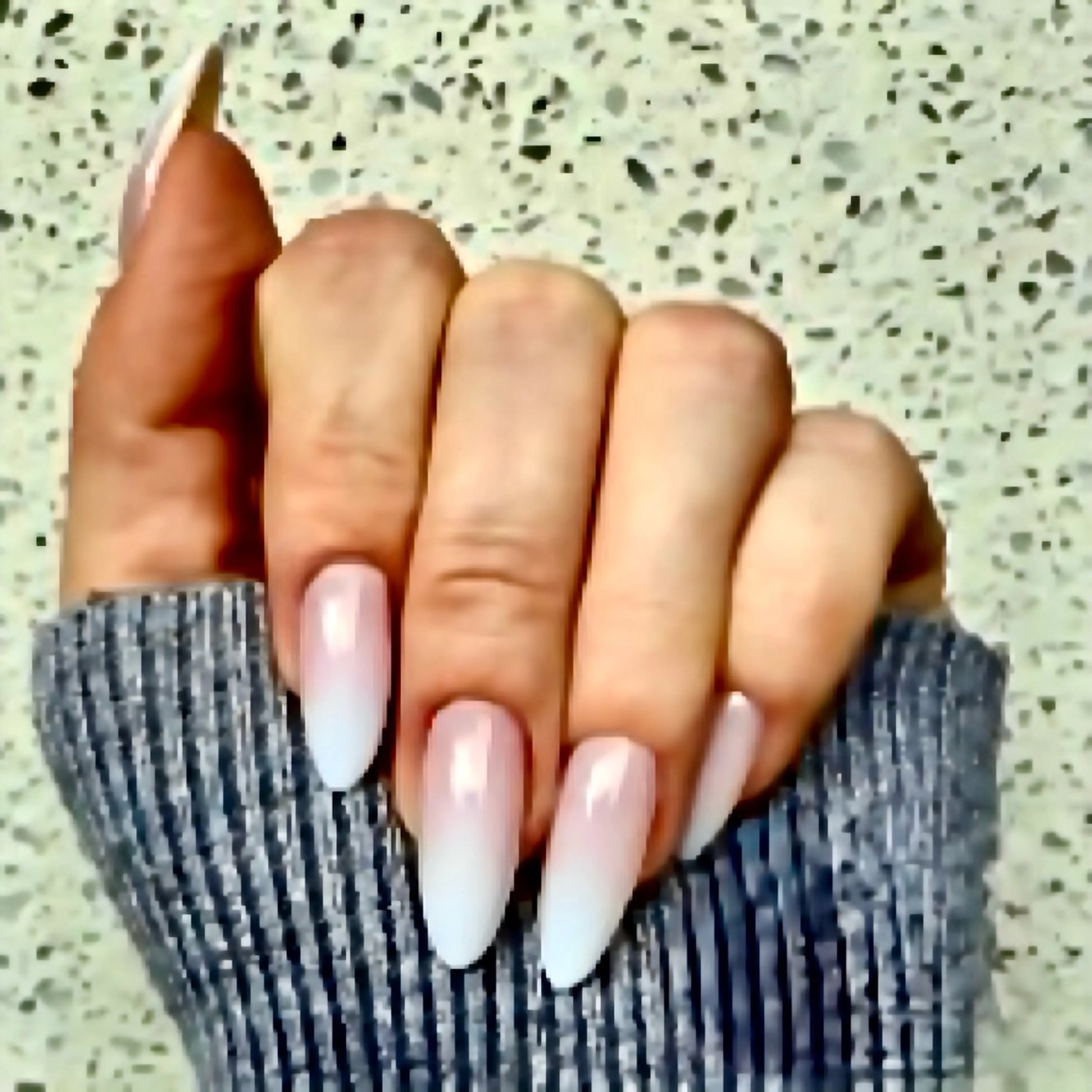 ネイル ハンドネイル みんなのネイルサロン IRiS所属・一人ひとりに寄り添う 施術🌈IRiS🪽のネイルデザイン