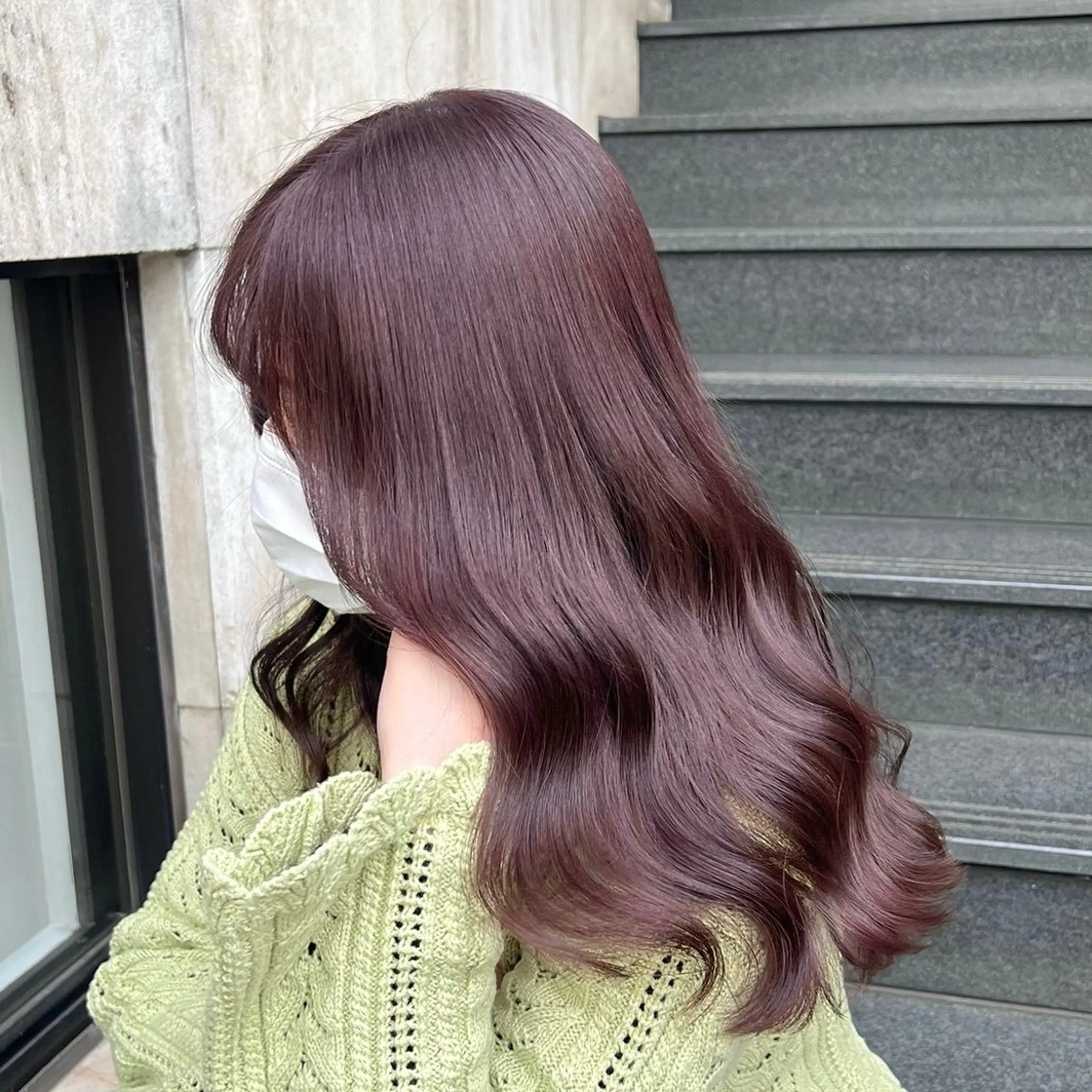 ロング カラー 切りっぱなしボブ ブリーチ ダブルカラー ハイライトカラー ブリーチなしカラー ヘアカラー トリートメント ヘッドスパ ヘアセット Wカラー/髪質改善/ 艶カラー🩶Sanaのヘアスタイル